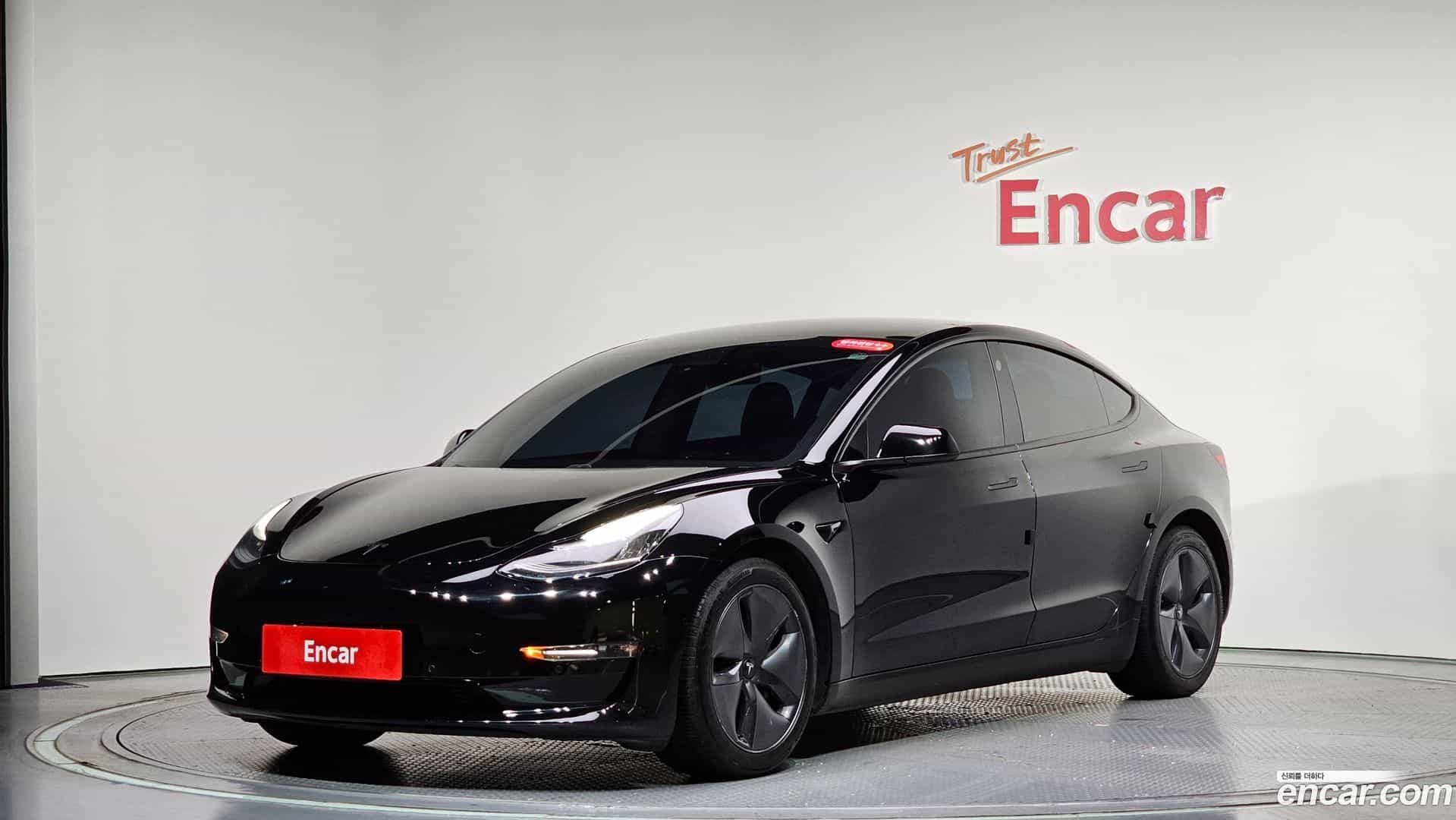 Model 3 Tesla 2019.10-THUMBNAIL-011