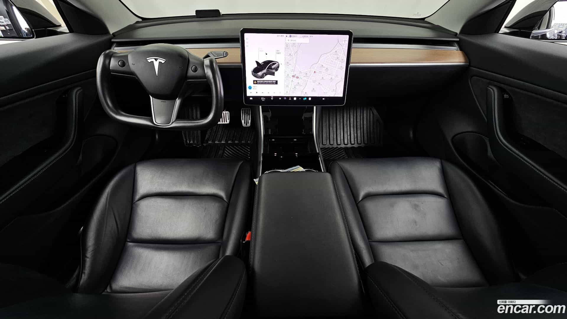 Model 3 Tesla 2019.10-INNER-007