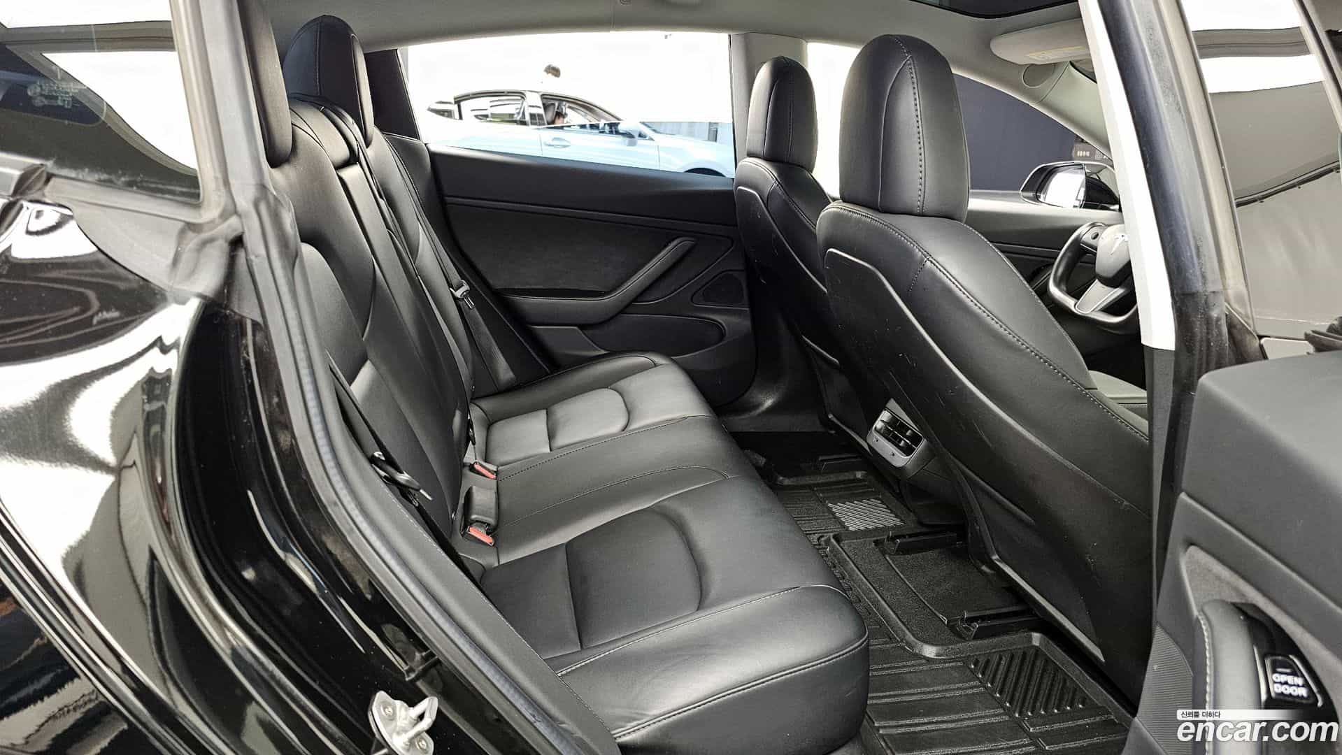 Model 3 Tesla 2019.10-OPTION-016