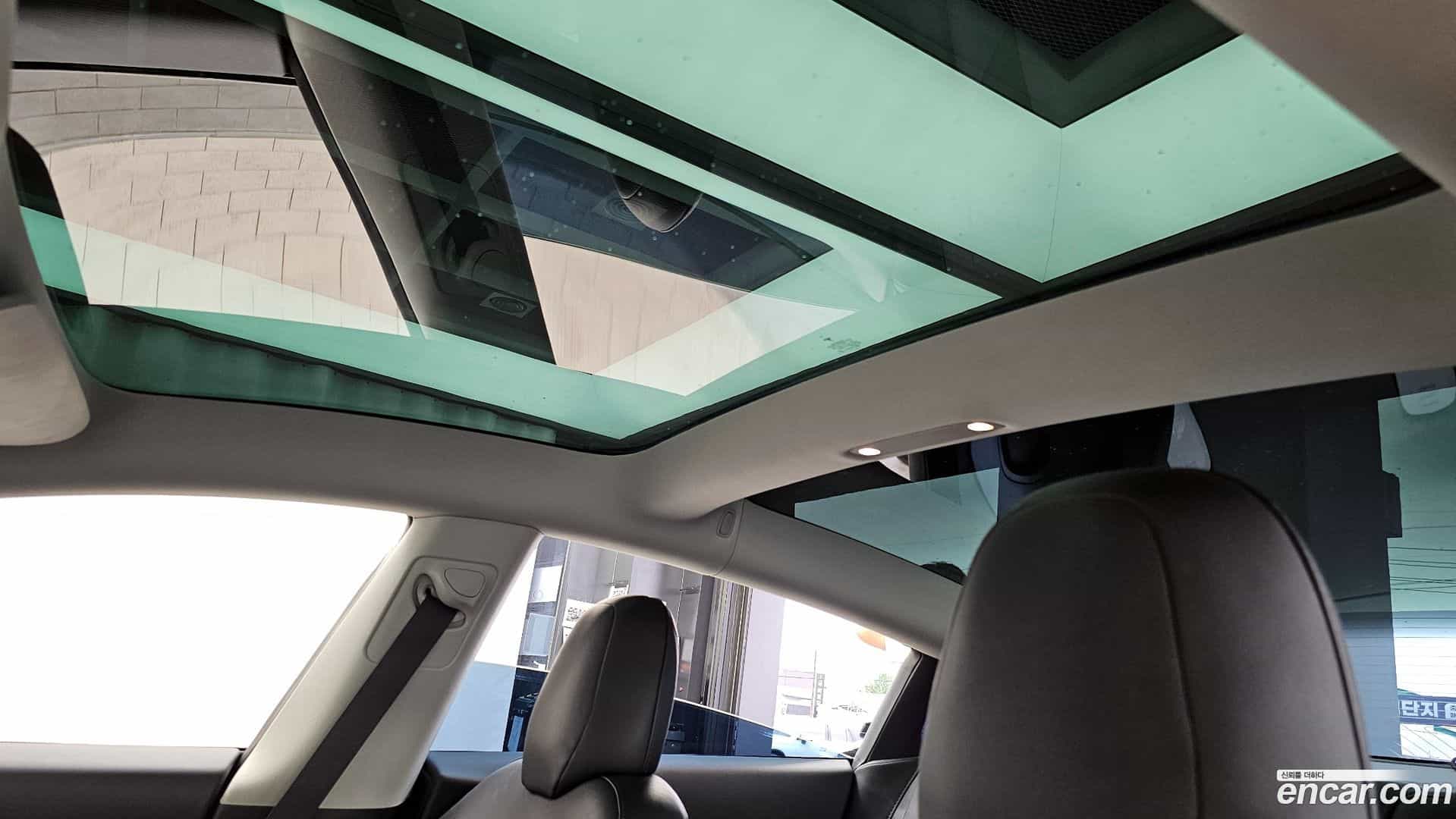 Model 3 Tesla 2019.10-OPTION-023