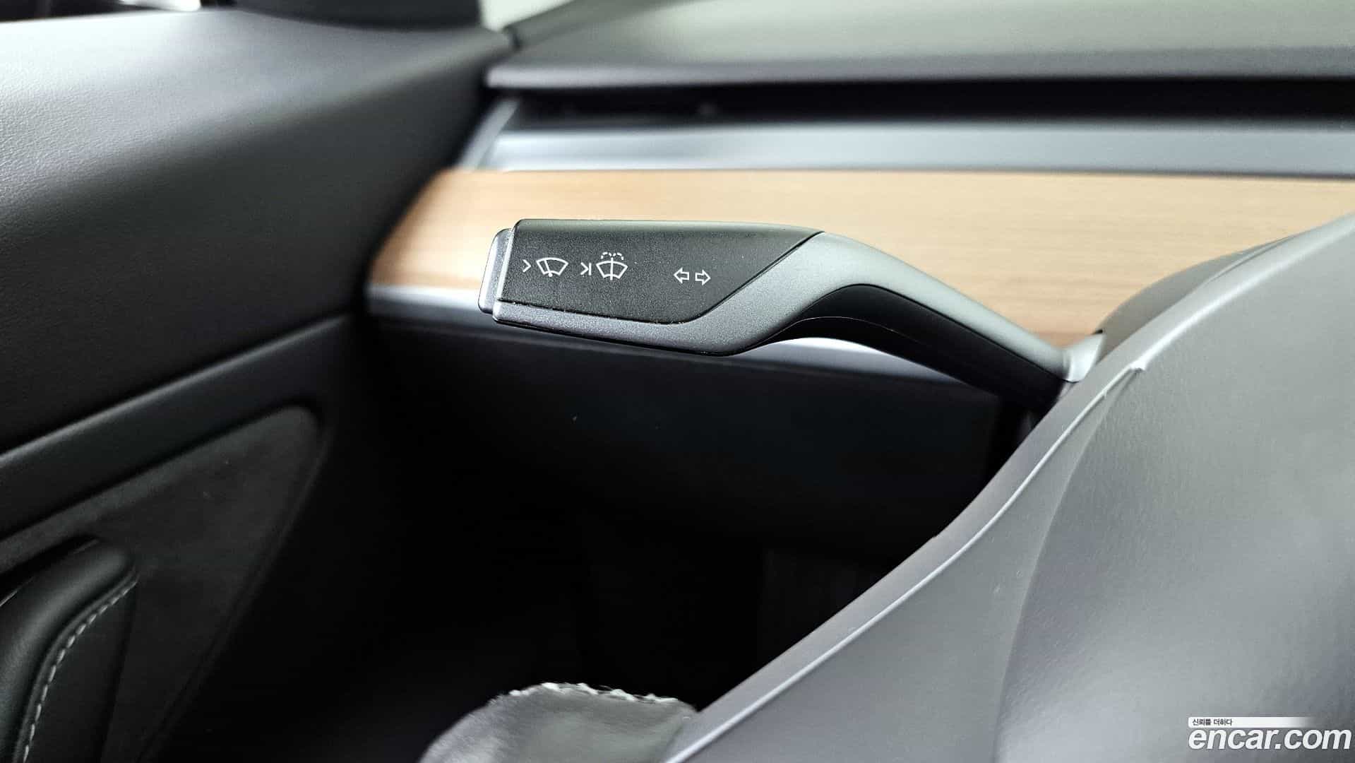 Model 3 Tesla 2019.10-OPTION-040