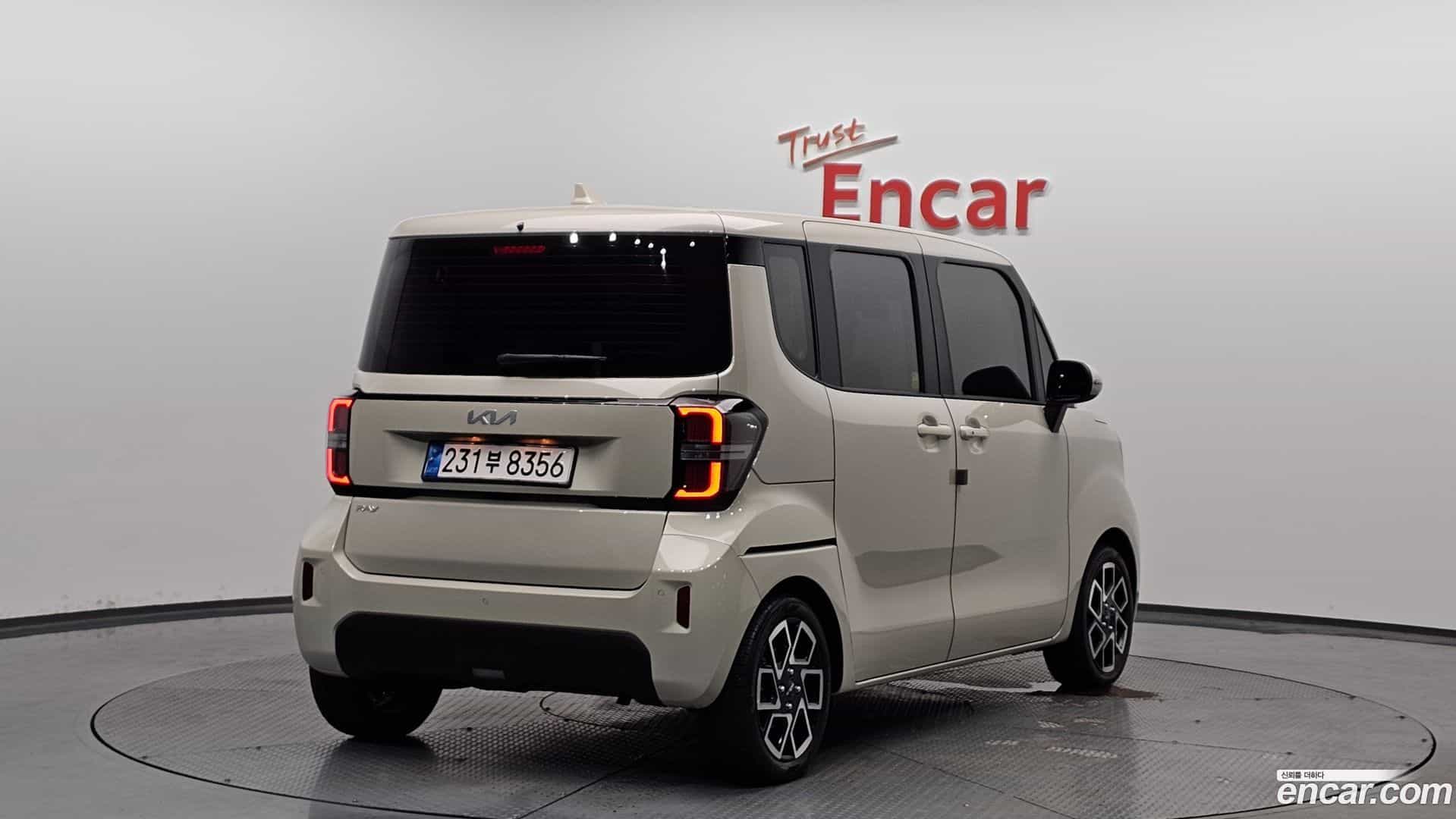 RAY Kia 2024.4-OUTER-002