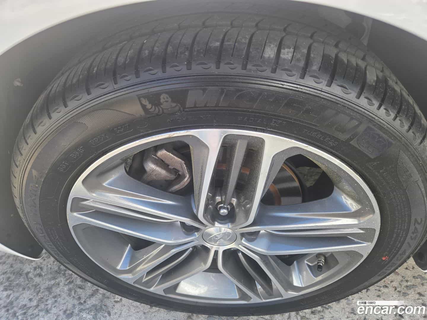 Grandeur Hyundai 2018.8-OUTER-006