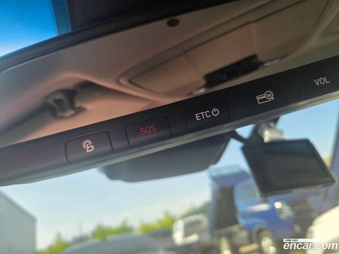 Grandeur Hyundai 2018.8-OPTION-020