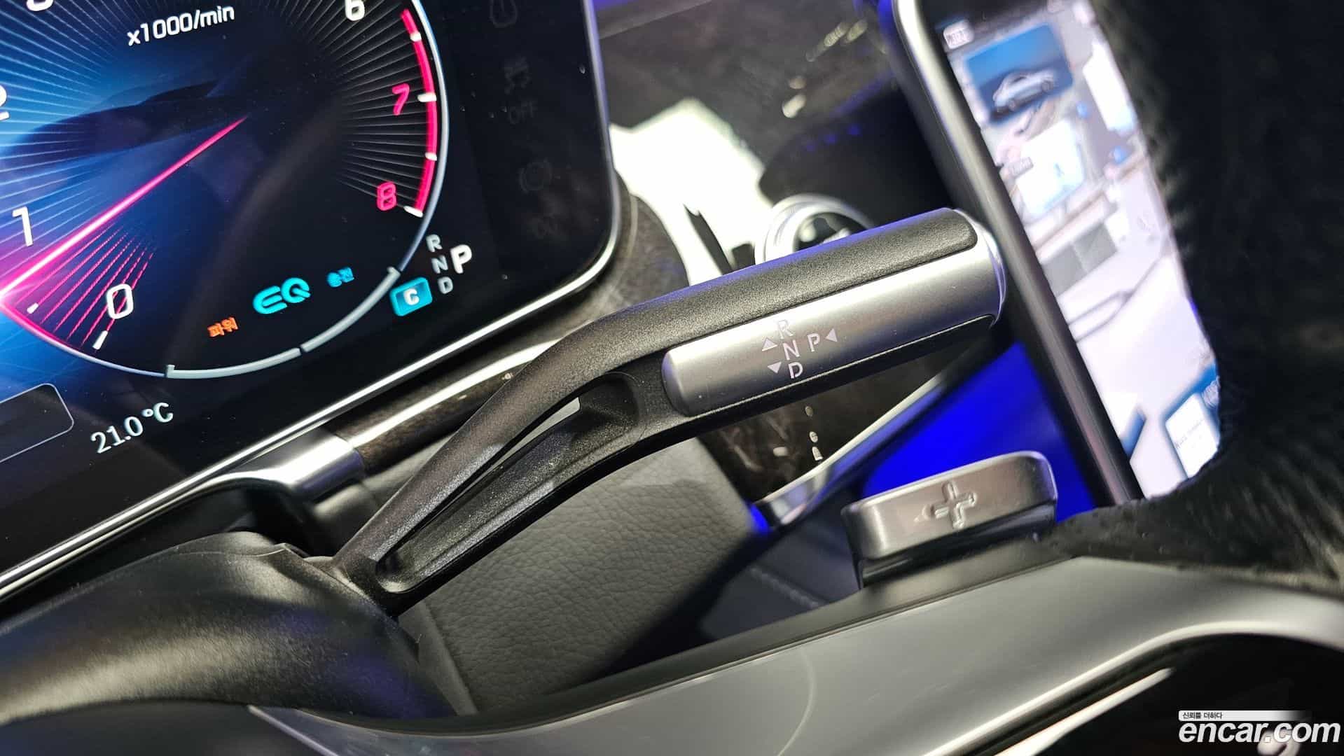 S-Class Mercedes-Benz 2021.10-INNER-009