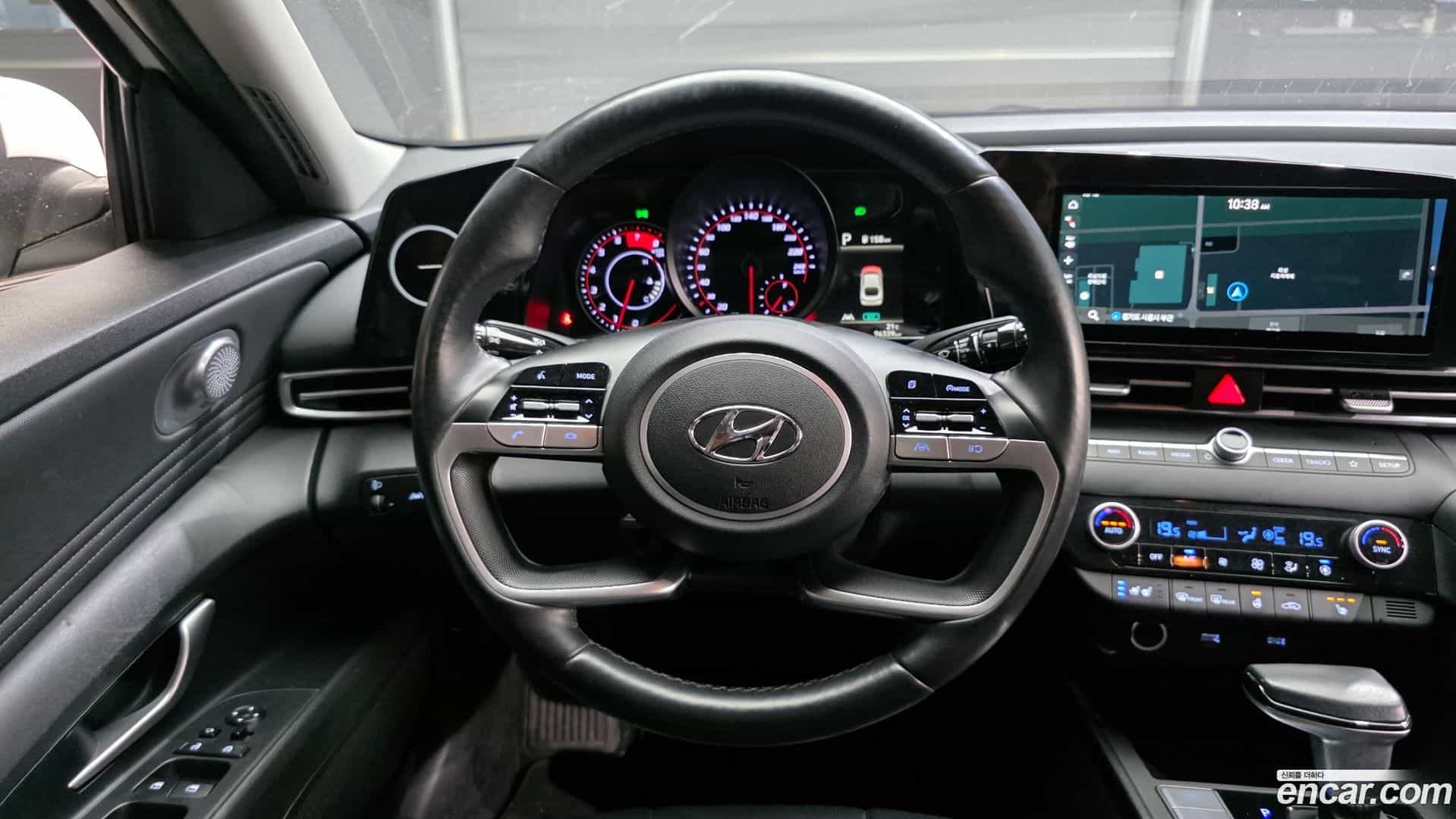AVANTE Hyundai 2022.0-OPTION-016