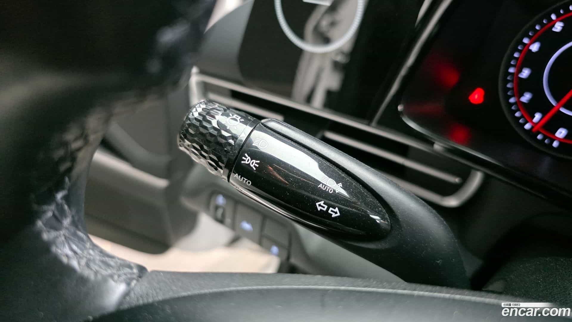 AVANTE Hyundai 2022.0-OPTION-020