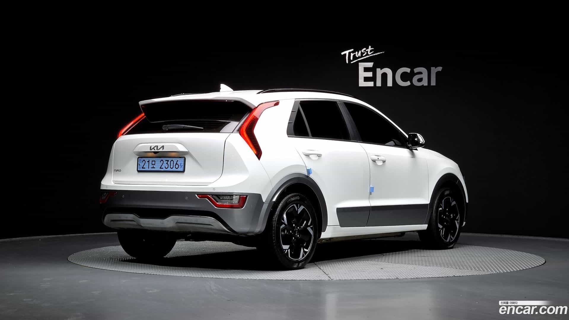 Niro Kia 2024.2-OUTER-002