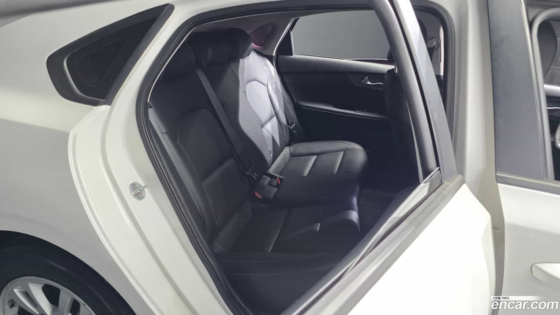 K3 Kia 2018.6-OPTION-016