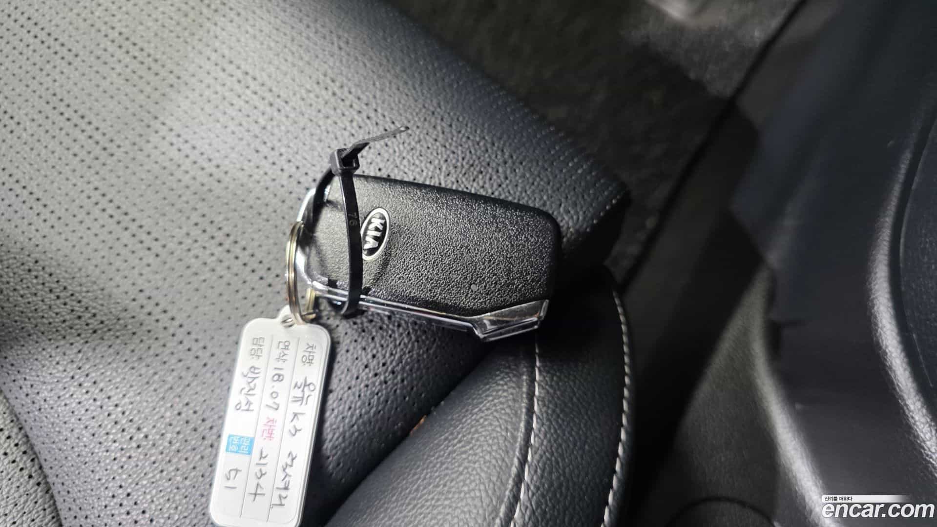 K3 Kia 2018.6-OPTION-021