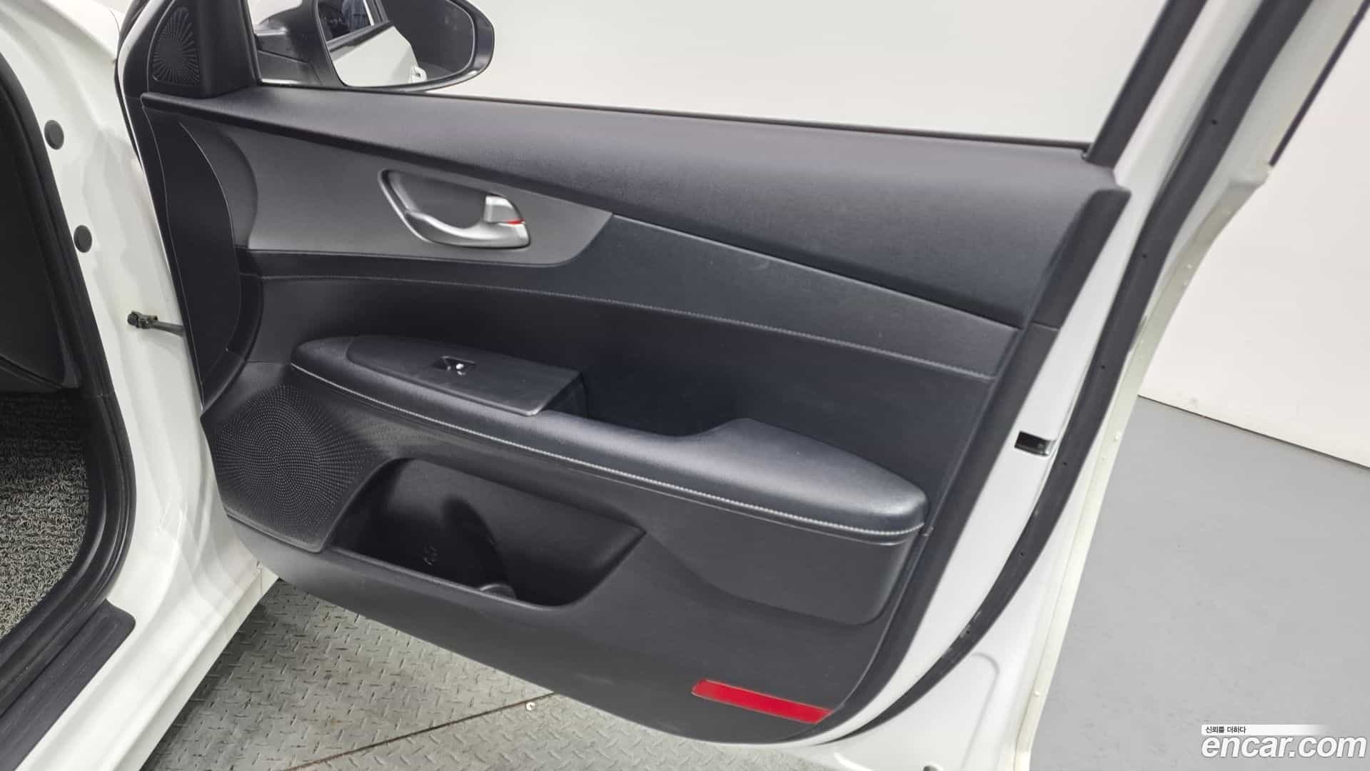 K3 Kia 2020.5-INNER-034