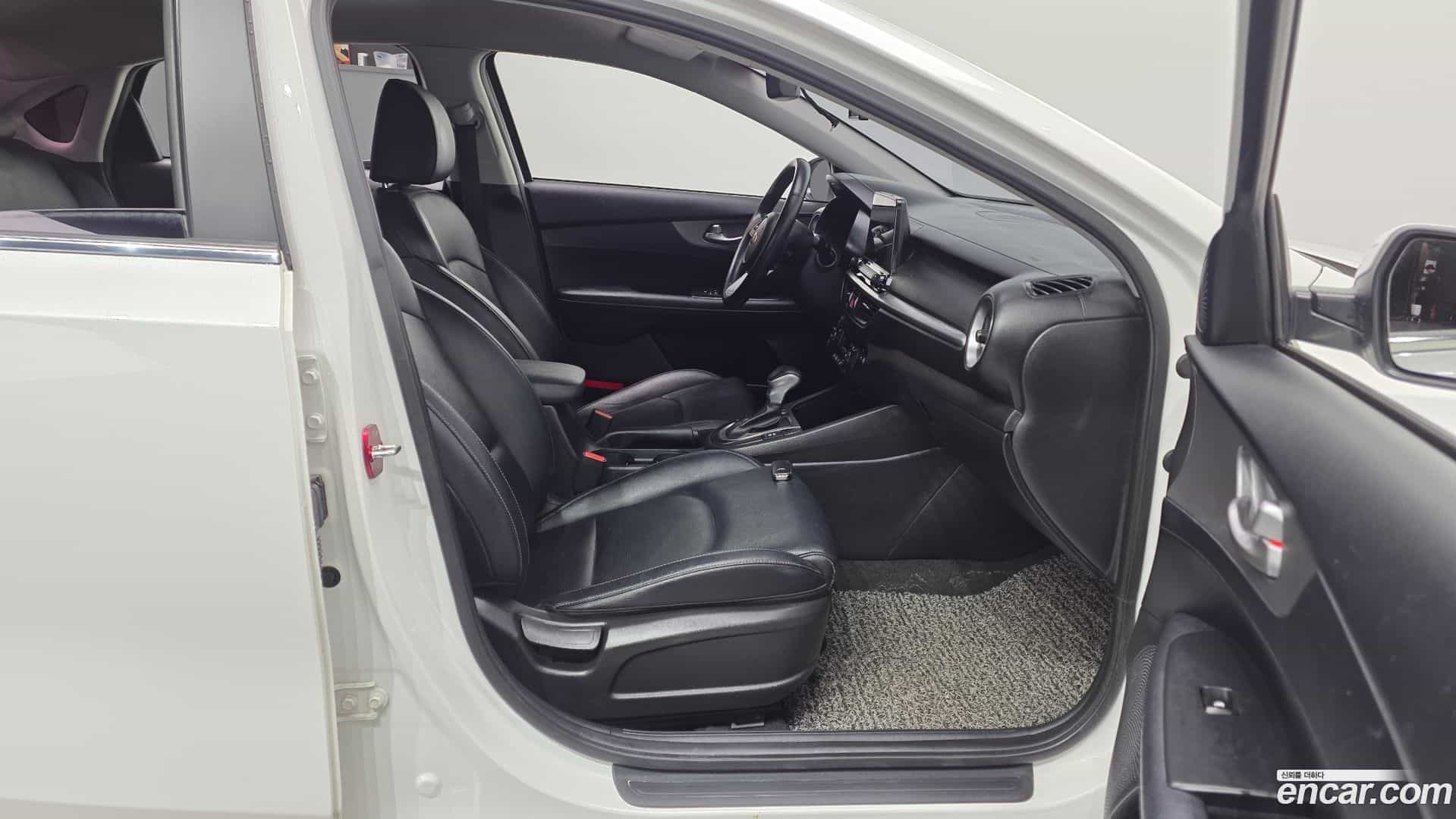 K3 Kia 2020.5-INNER-036