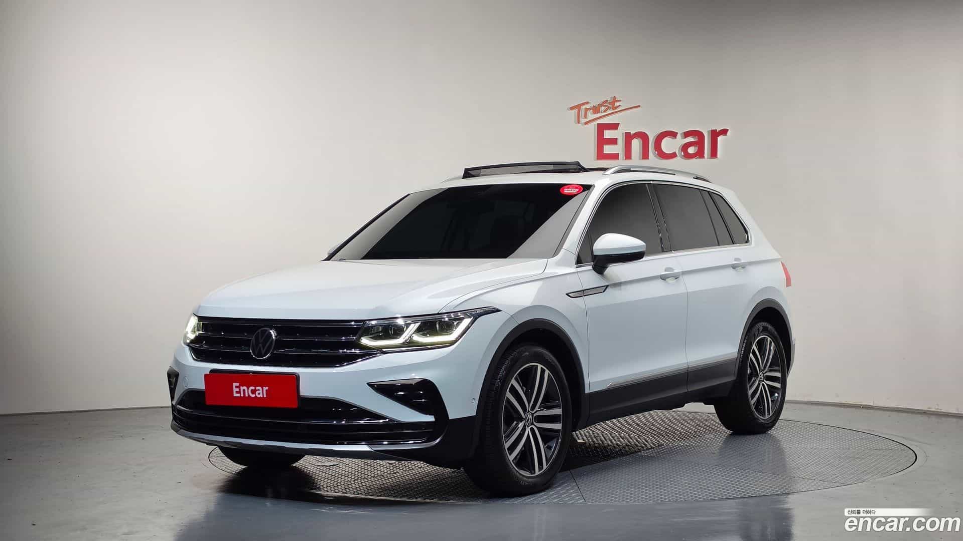 Tiguan Volkswagen 2021.6-OUTER-001
