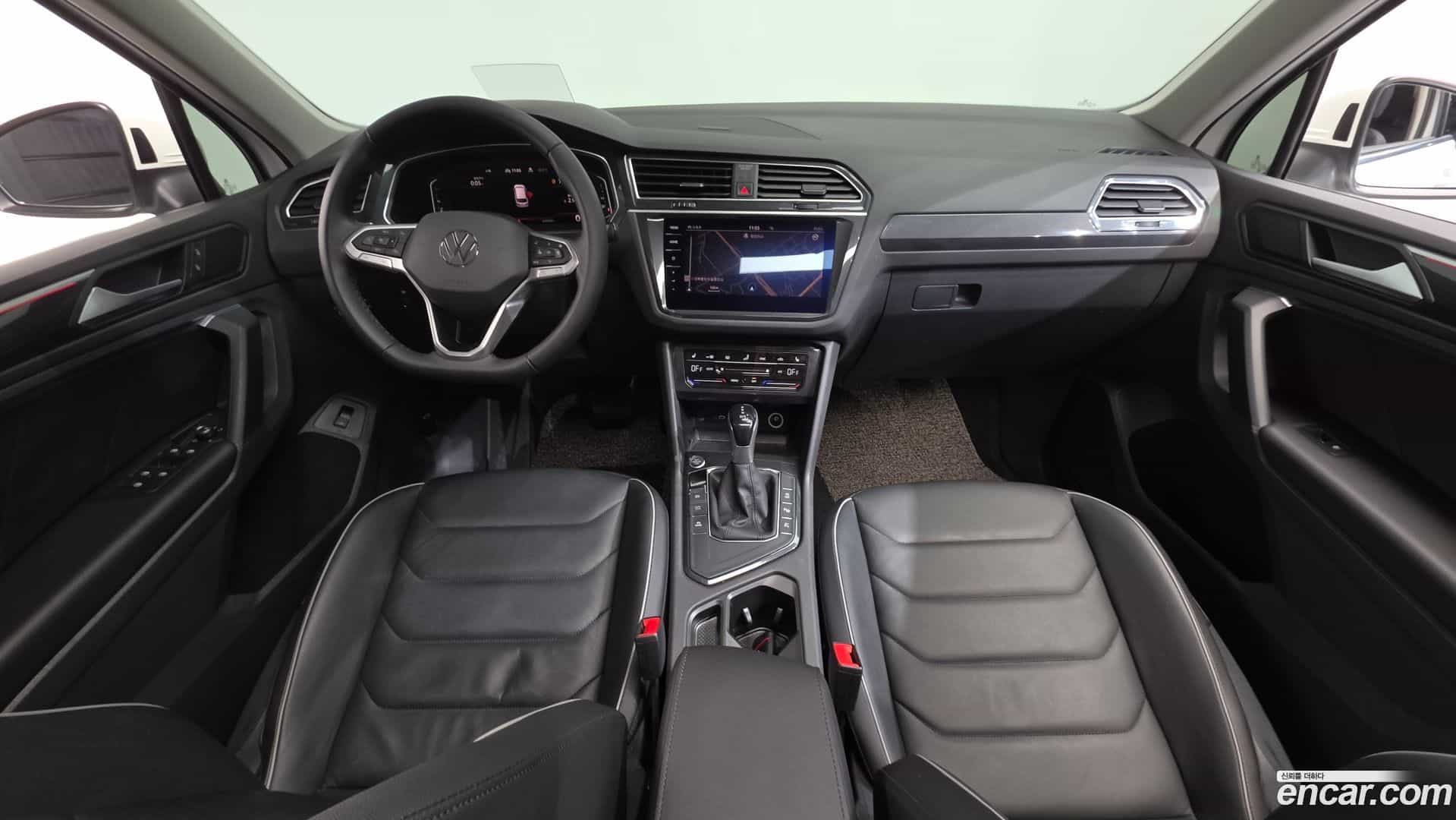 Tiguan Volkswagen 2021.6-INNER-007