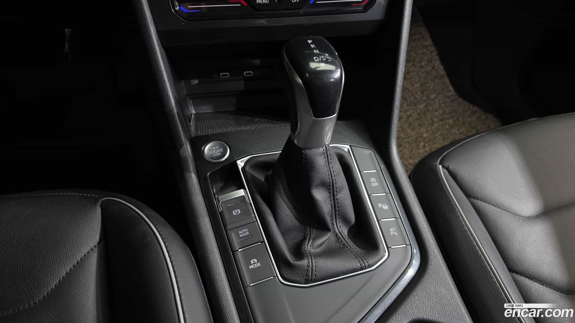 Tiguan Volkswagen 2021.6-INNER-009