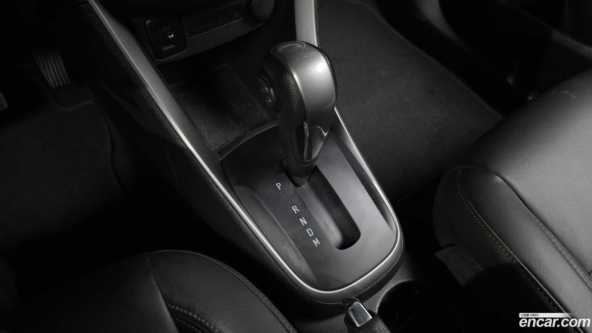 Trax Chevrolet 2022.3-INNER-009