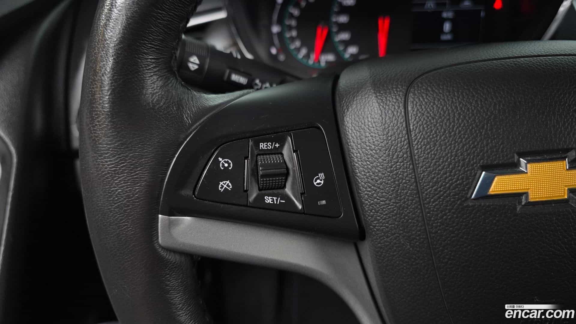 Trax Chevrolet 2022.3-OPTION-021