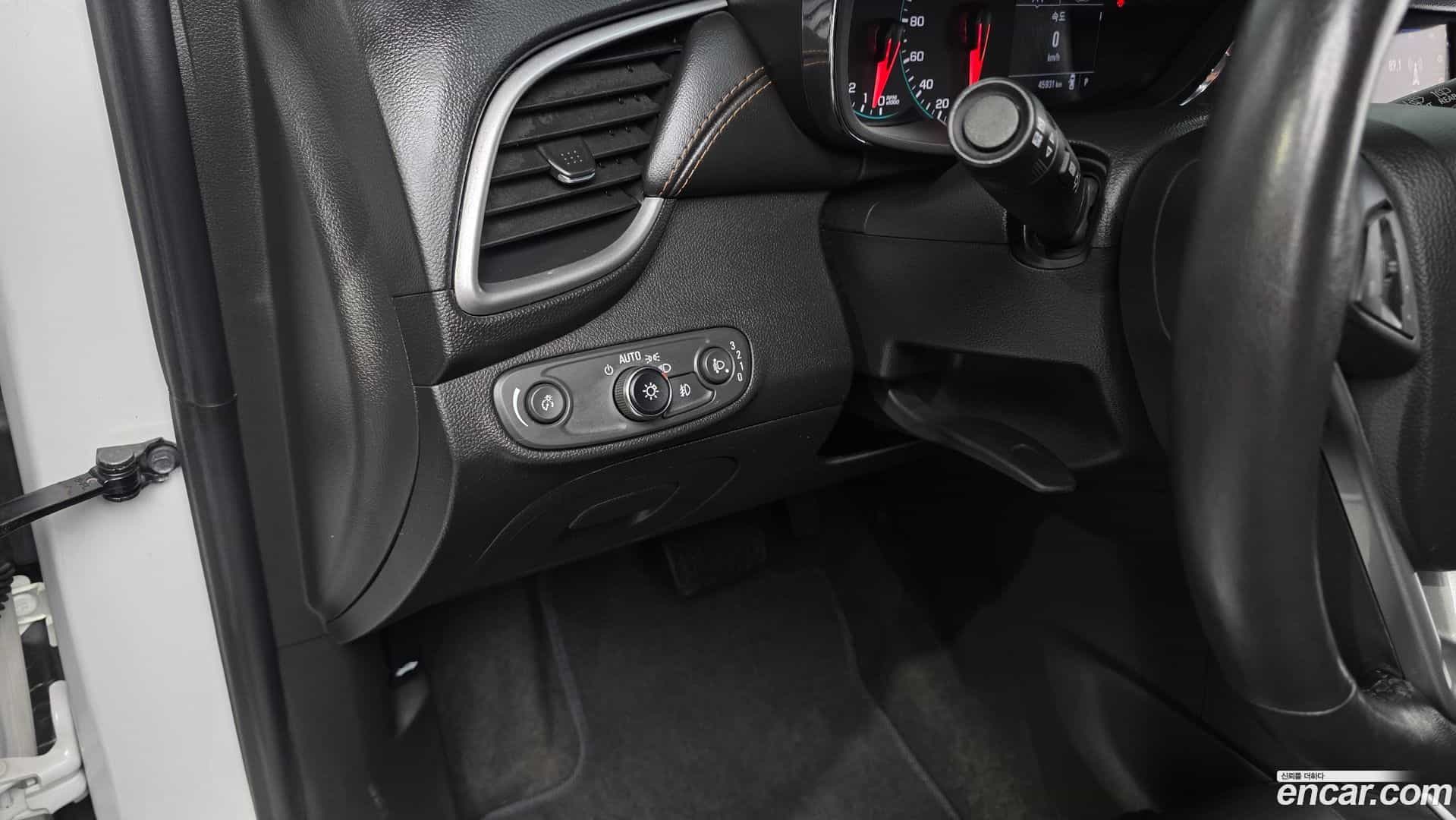 Trax Chevrolet 2022.3-OPTION-023