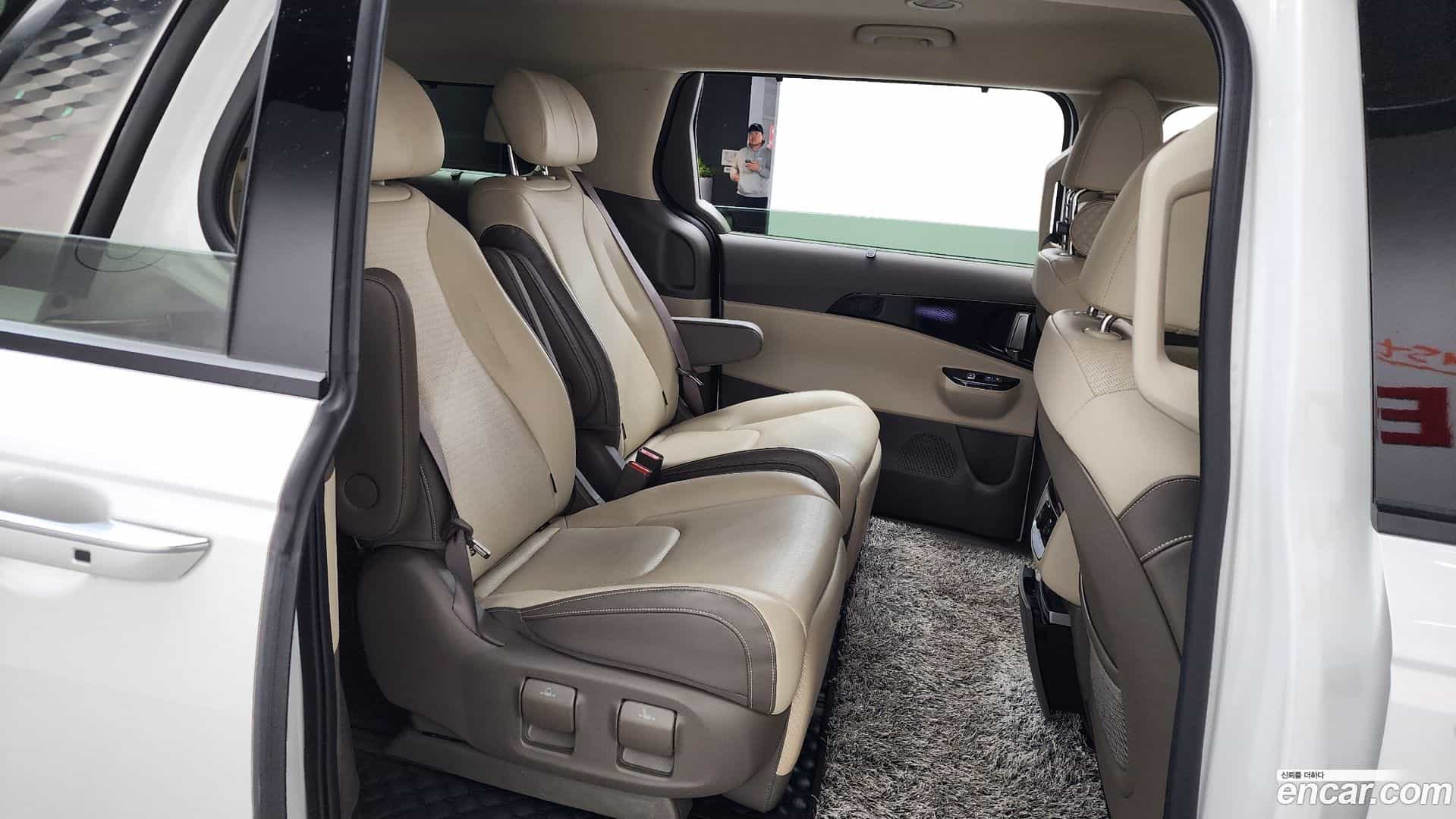 Canival Kia 2022.7-OPTION-015