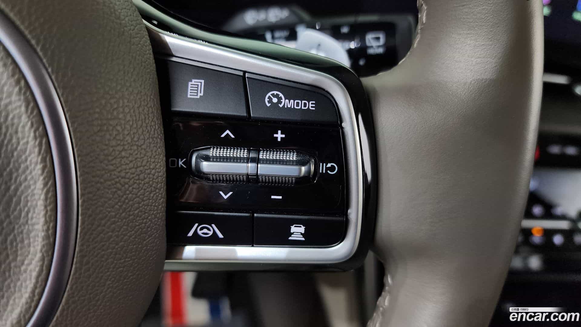 Canival Kia 2022.7-OPTION-019