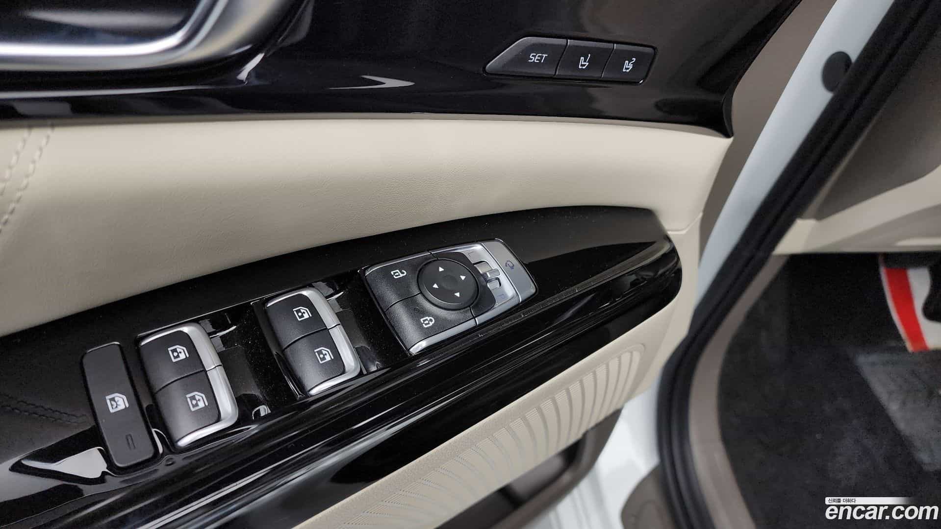 Canival Kia 2022.7-OPTION-041