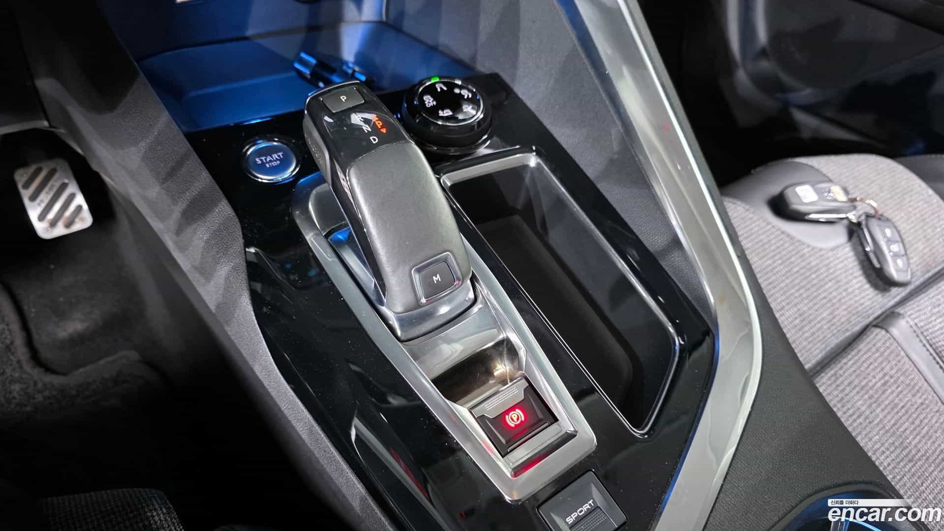 3008 Peugeot 2017.10-INNER-009