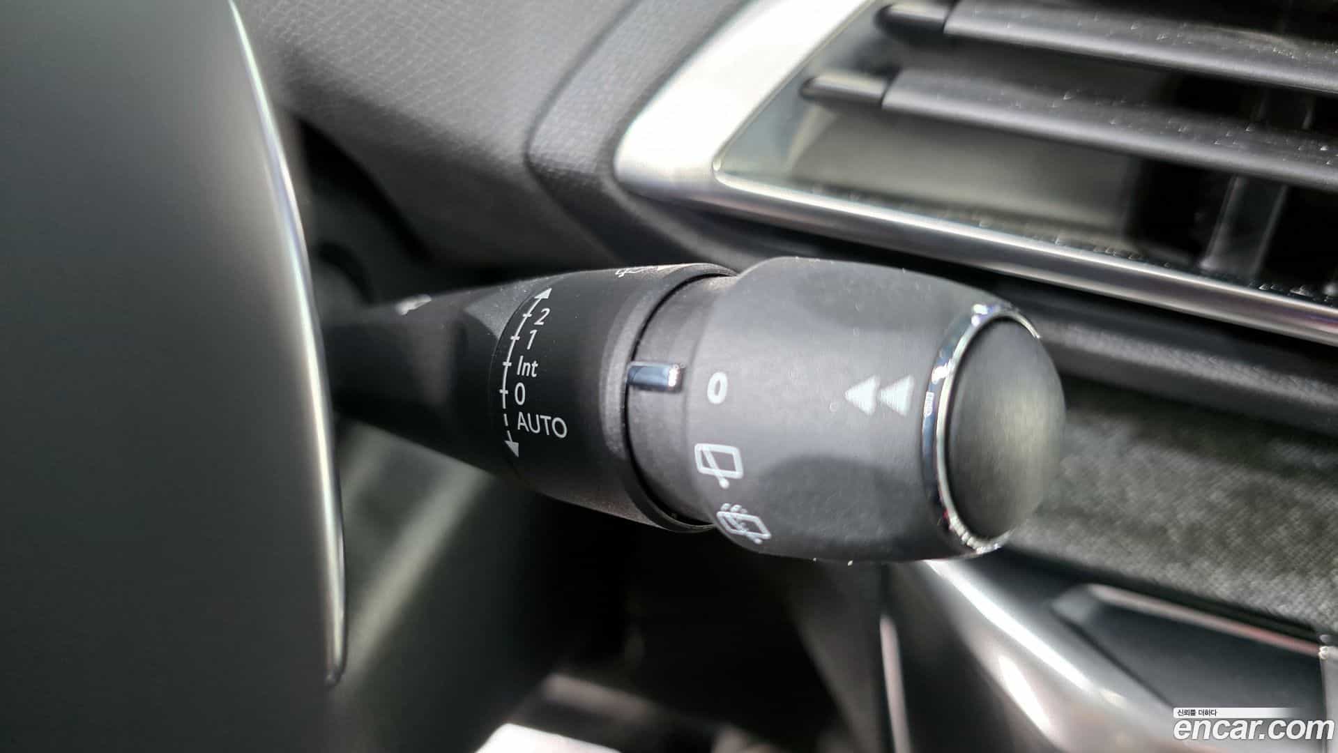 3008 Peugeot 2017.10-OPTION-040