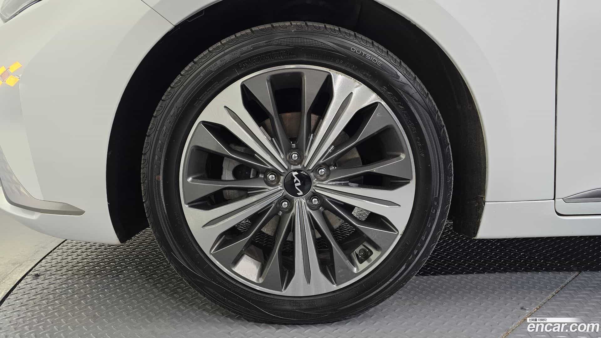K8 Kia 2022.1-OUTER-005