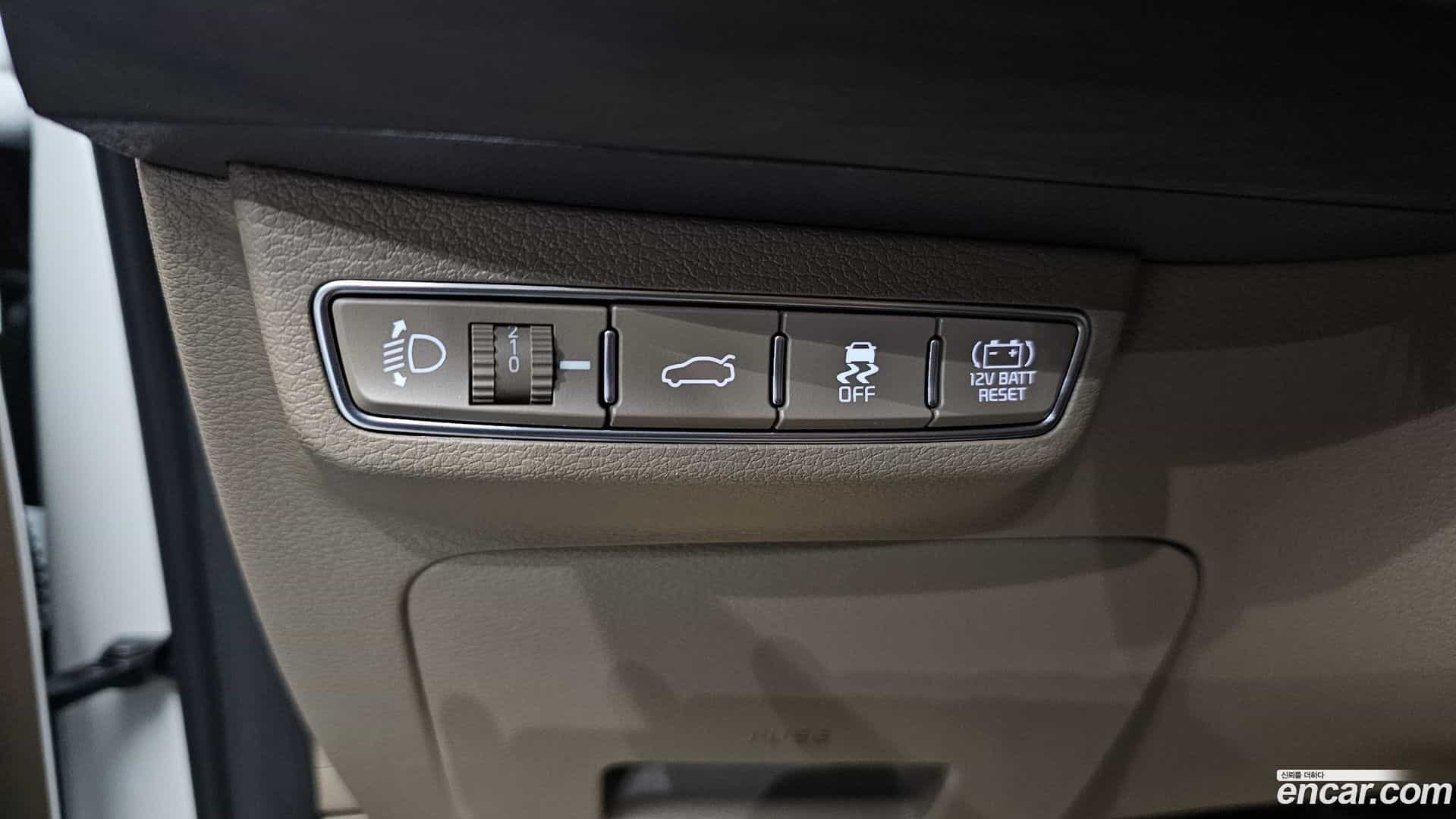K8 Kia 2022.1-OPTION-024