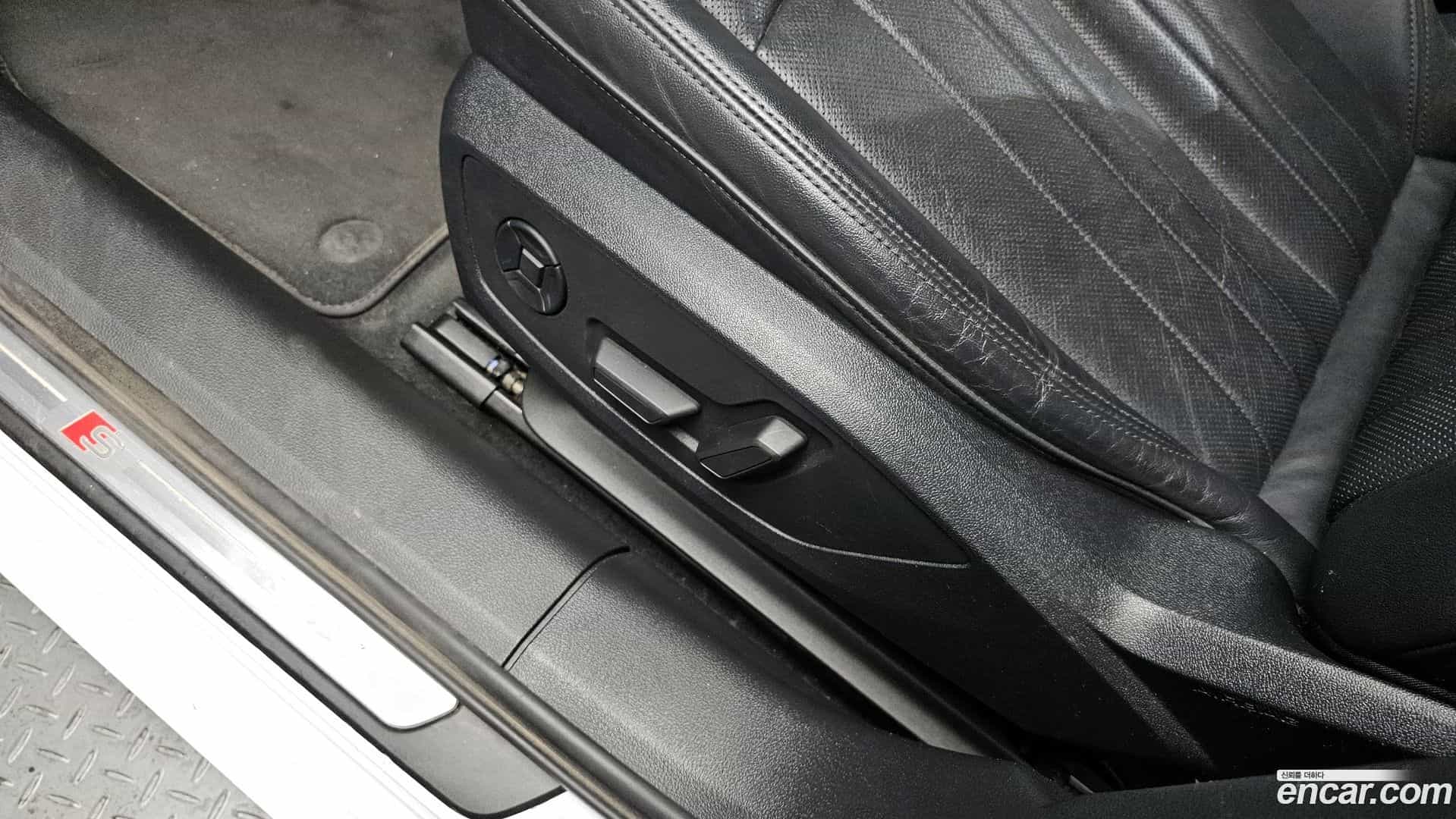 A6 Audi 2020.8-OPTION-048