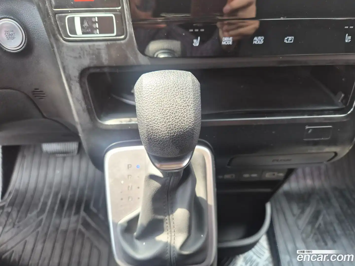 Staria Hyundai 2023.7-OPTION-019