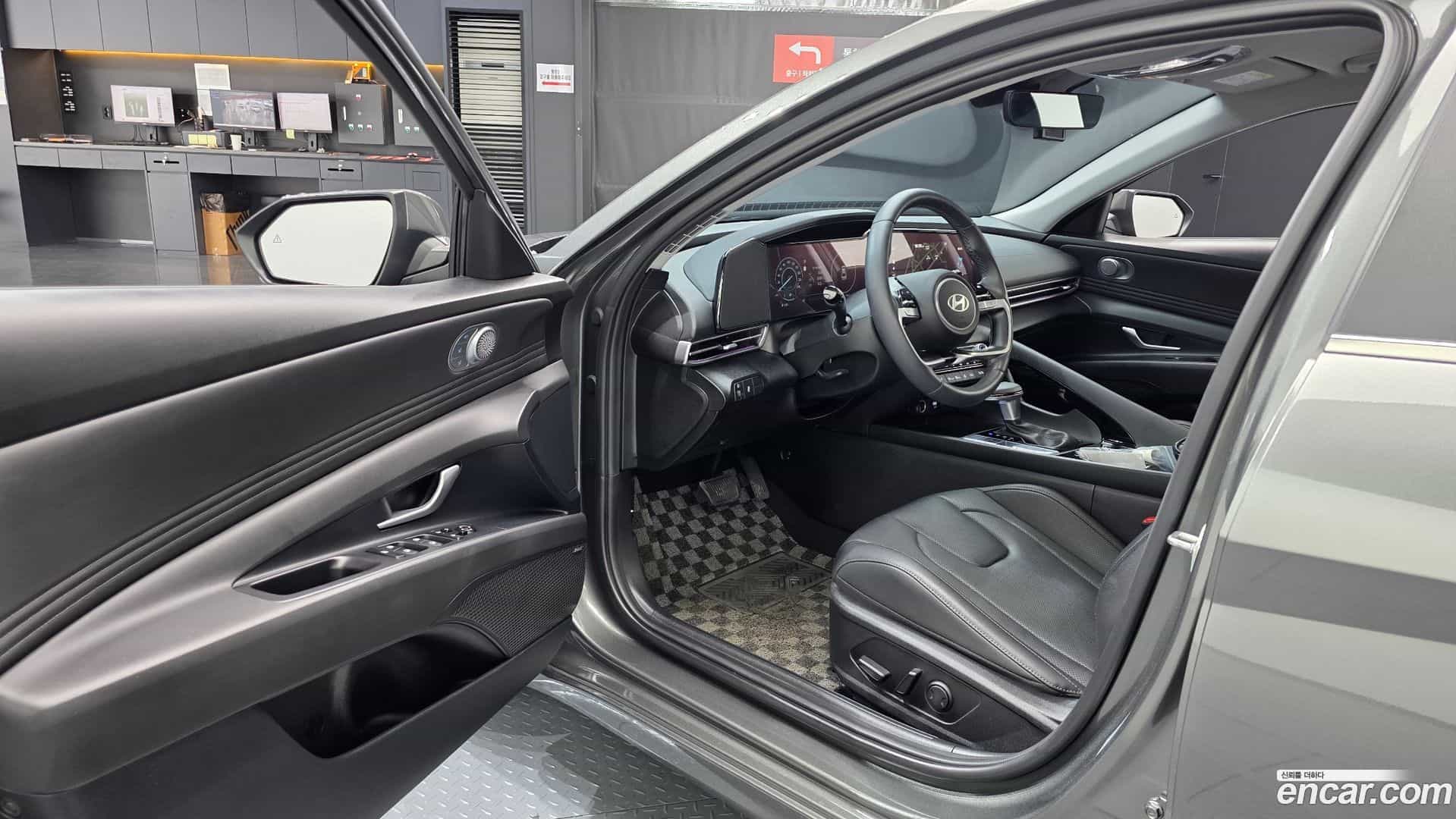 AVANTE Hyundai 2024.7-INNER-010