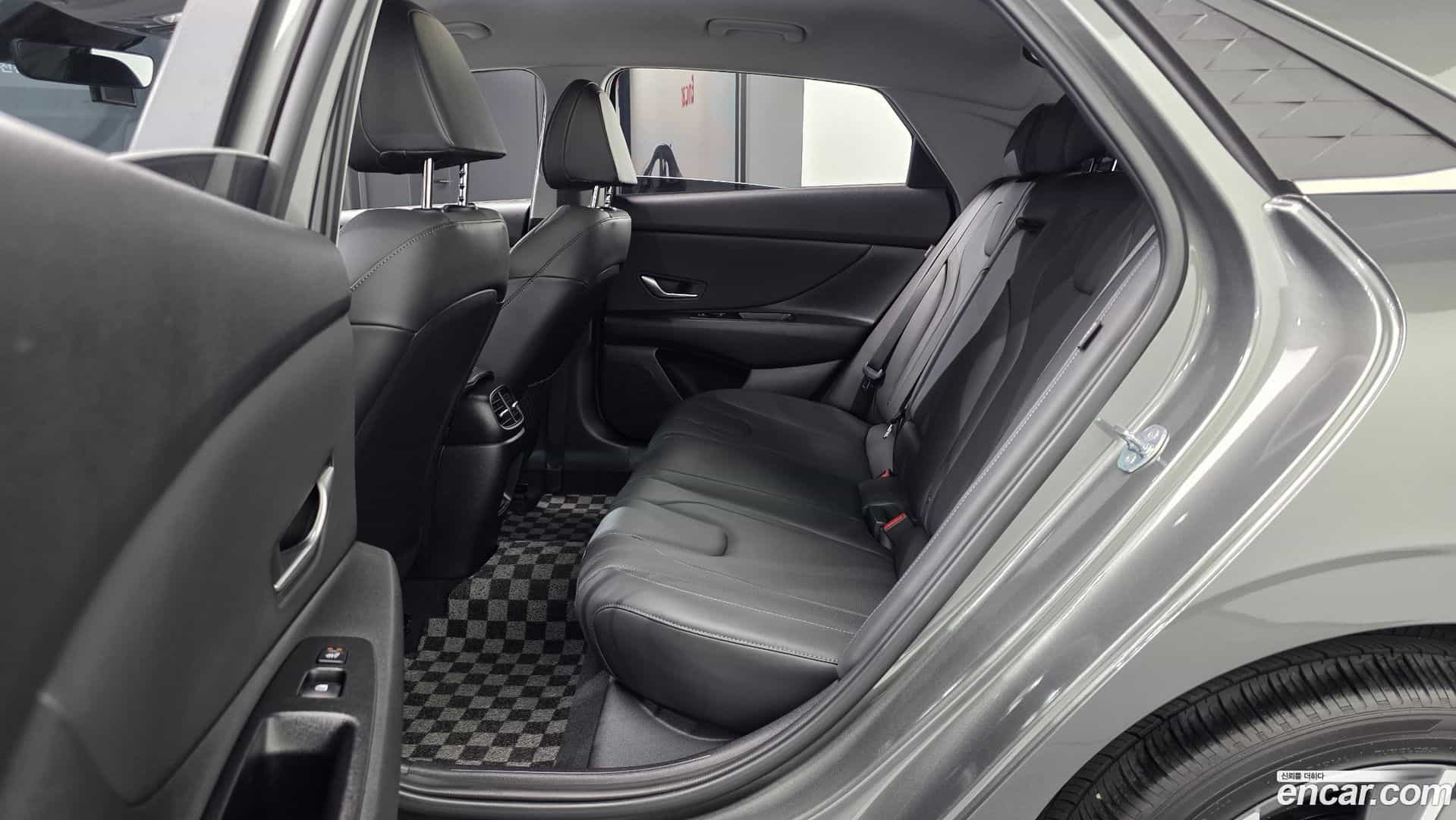 AVANTE Hyundai 2024.7-OPTION-015