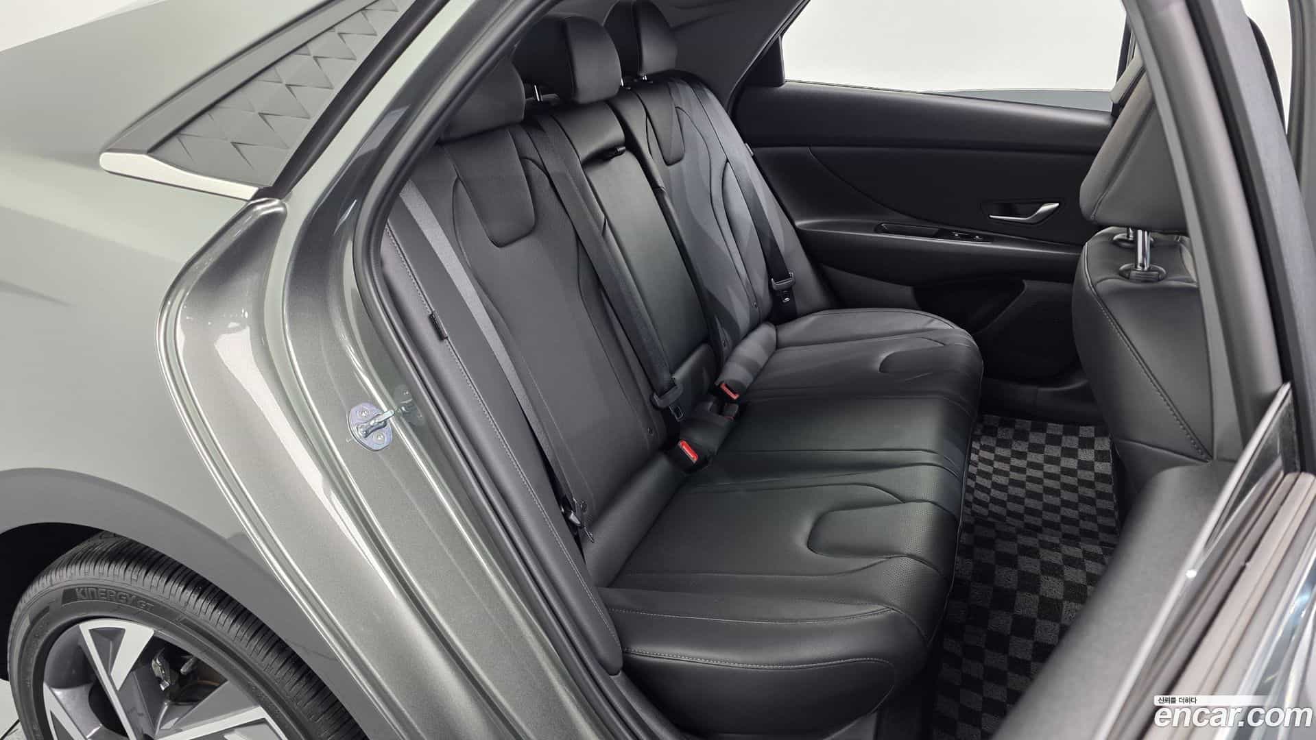 AVANTE Hyundai 2024.7-OPTION-016
