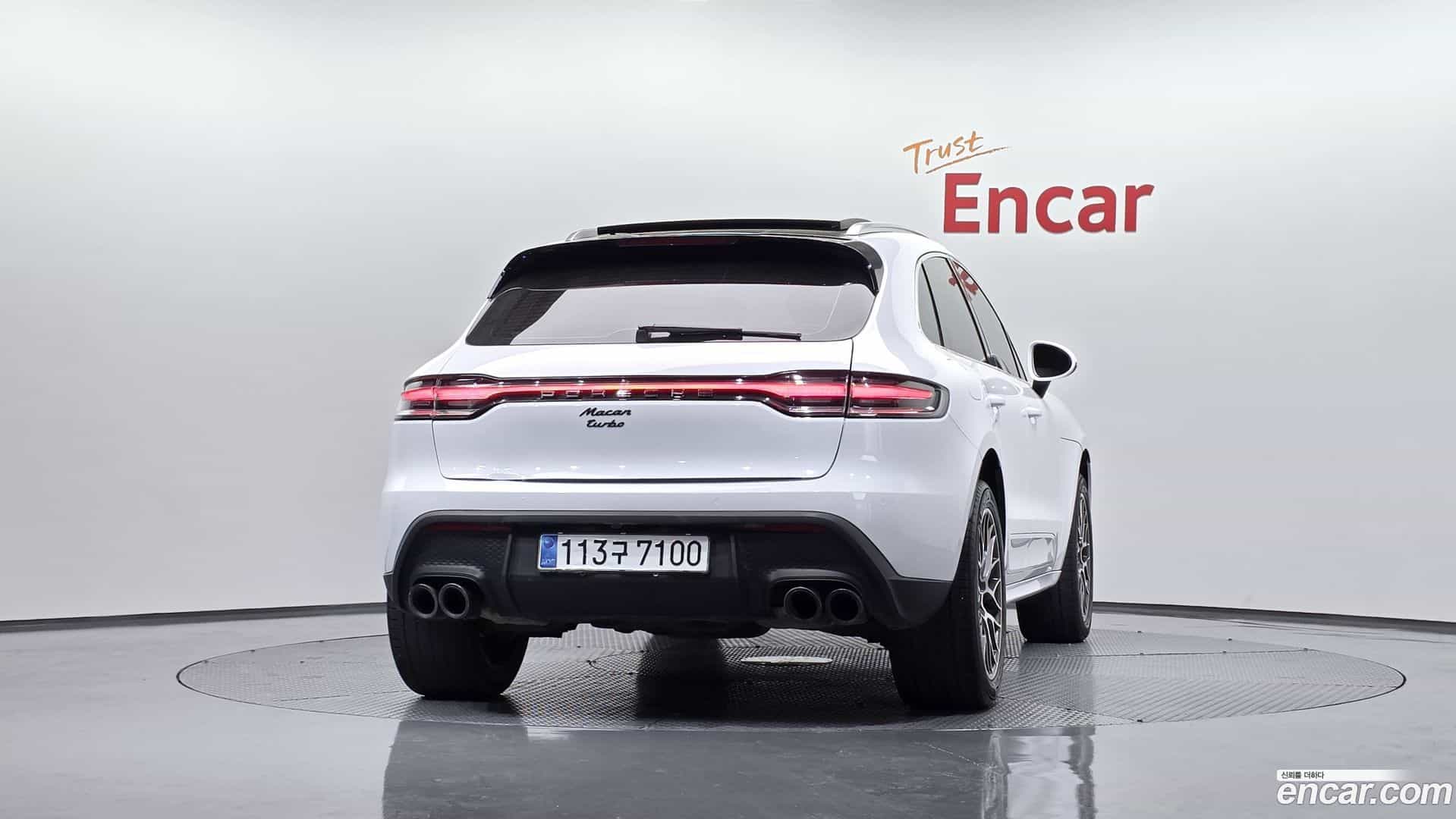 Macan Porsche 2015.3-OUTER-004
