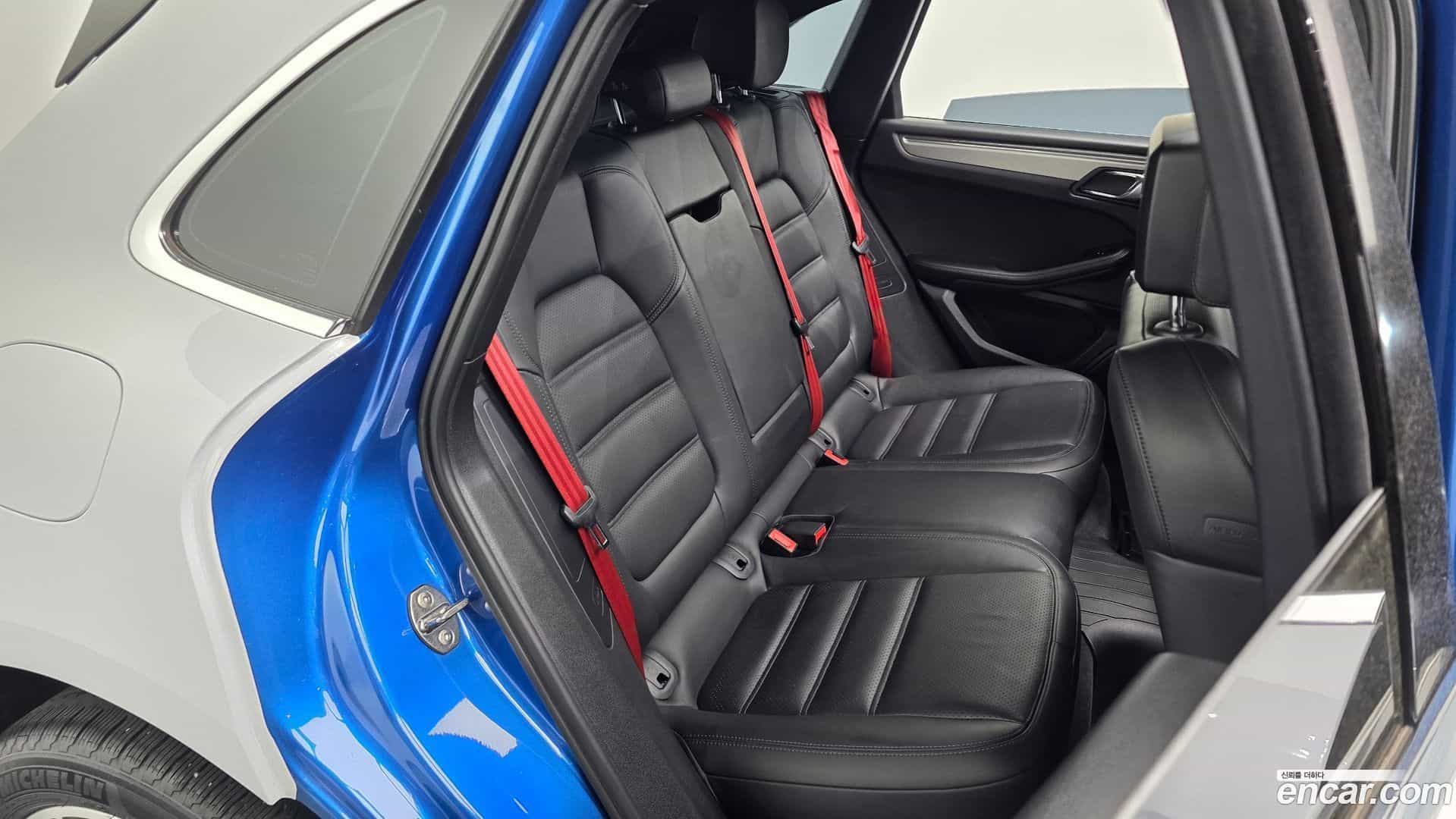 Macan Porsche 2015.3-OPTION-015