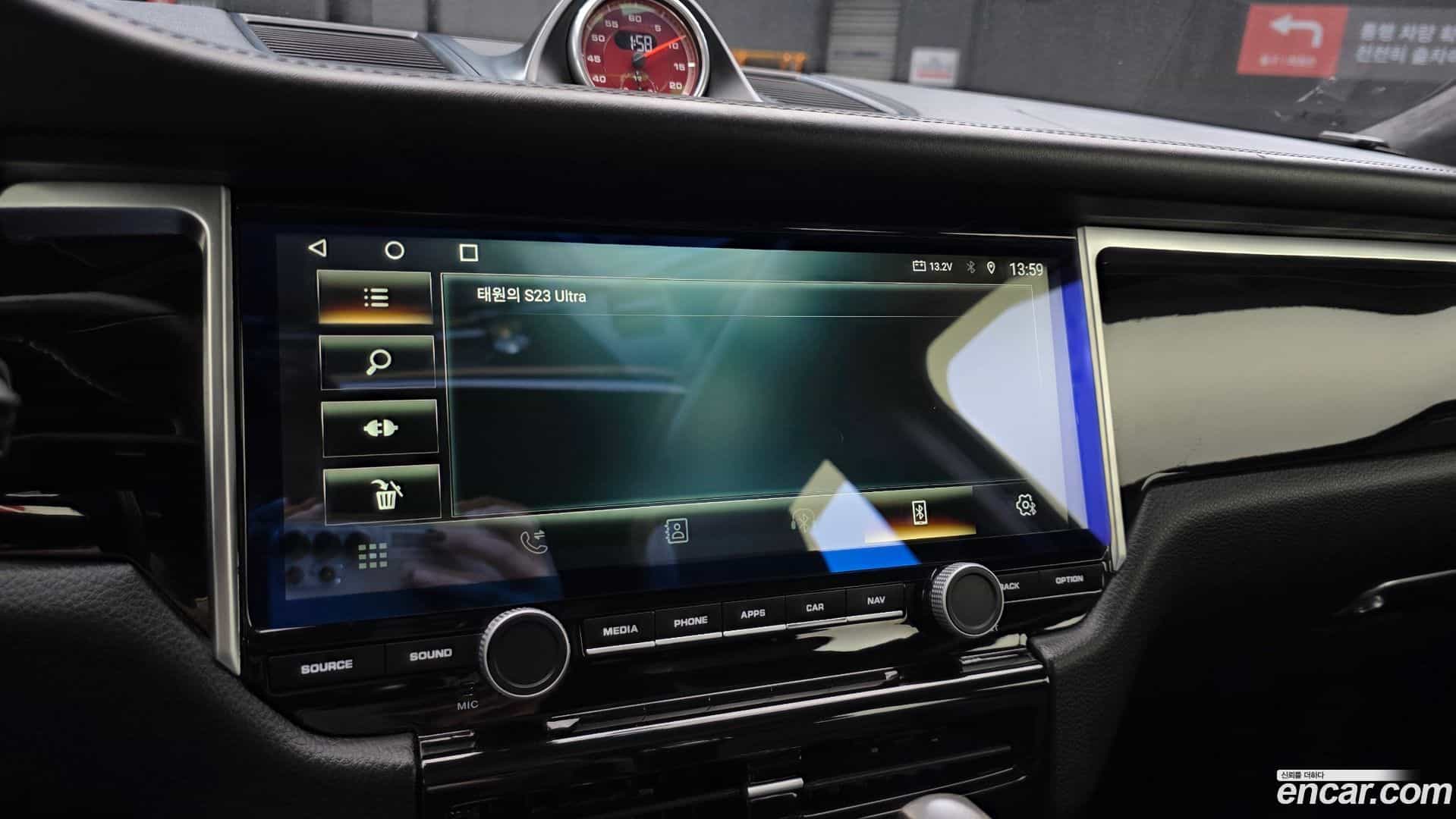 Macan Porsche 2015.3-OPTION-020