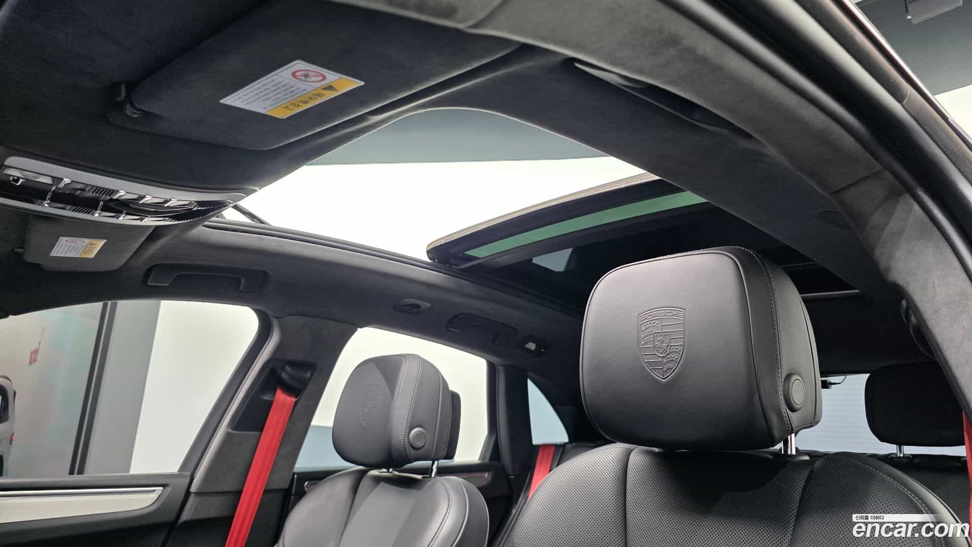Macan Porsche 2015.3-OPTION-043