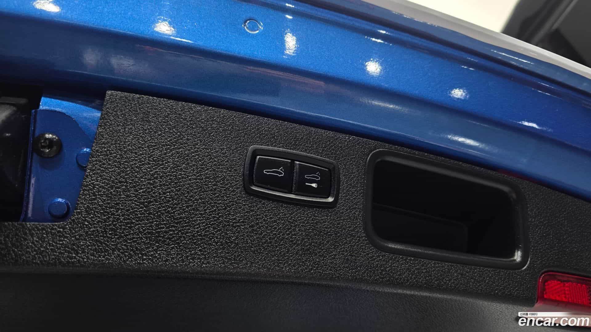Macan Porsche 2015.3-OPTION-044