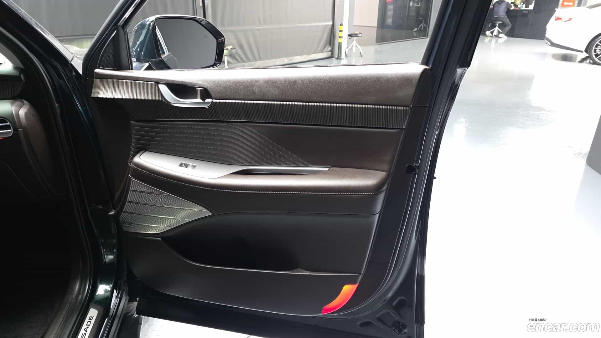 Palisade Hyundai 2023.1-INNER-034
