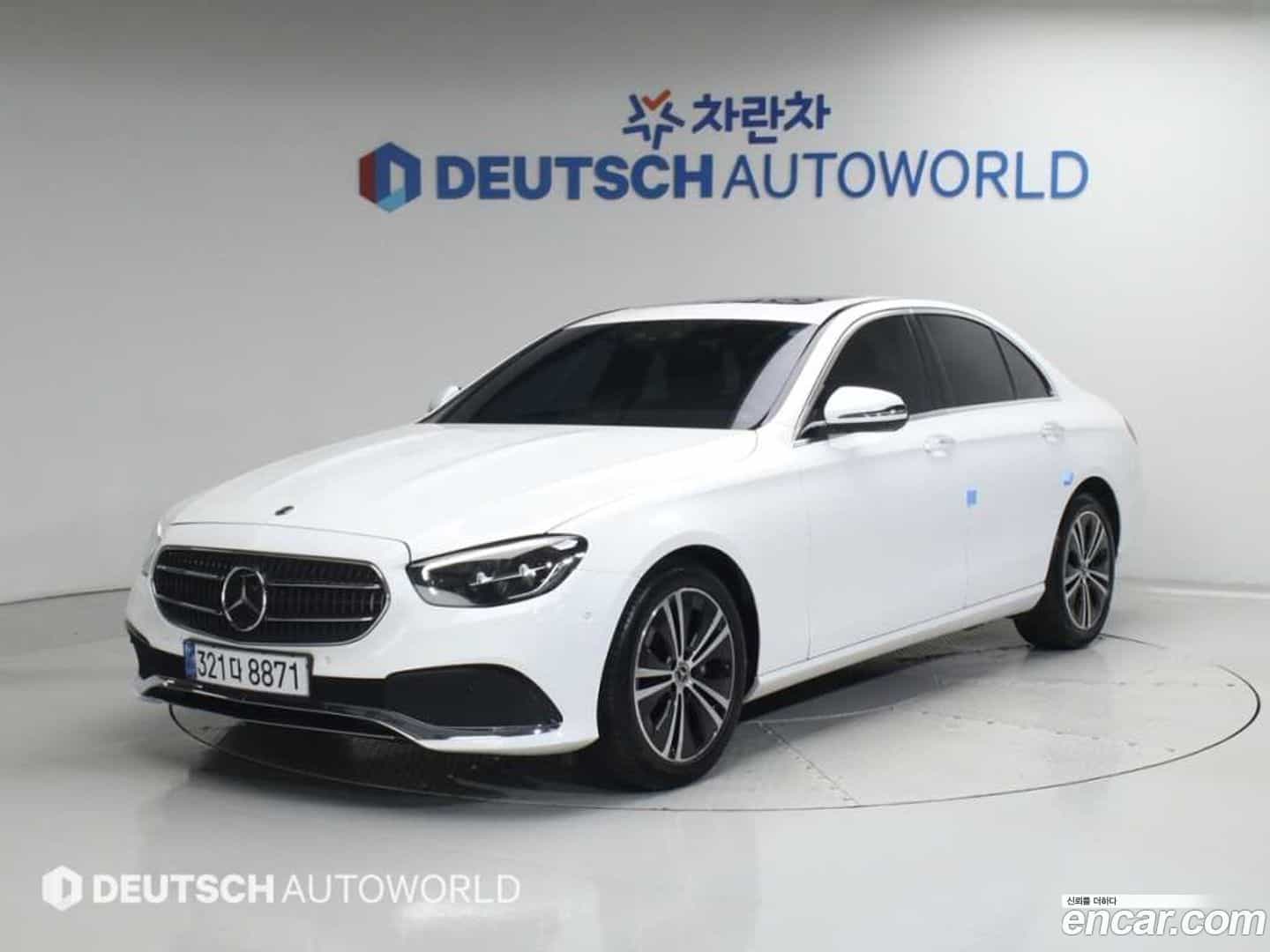 E-Class Mercedes-Benz 2020.10-OUTER-001