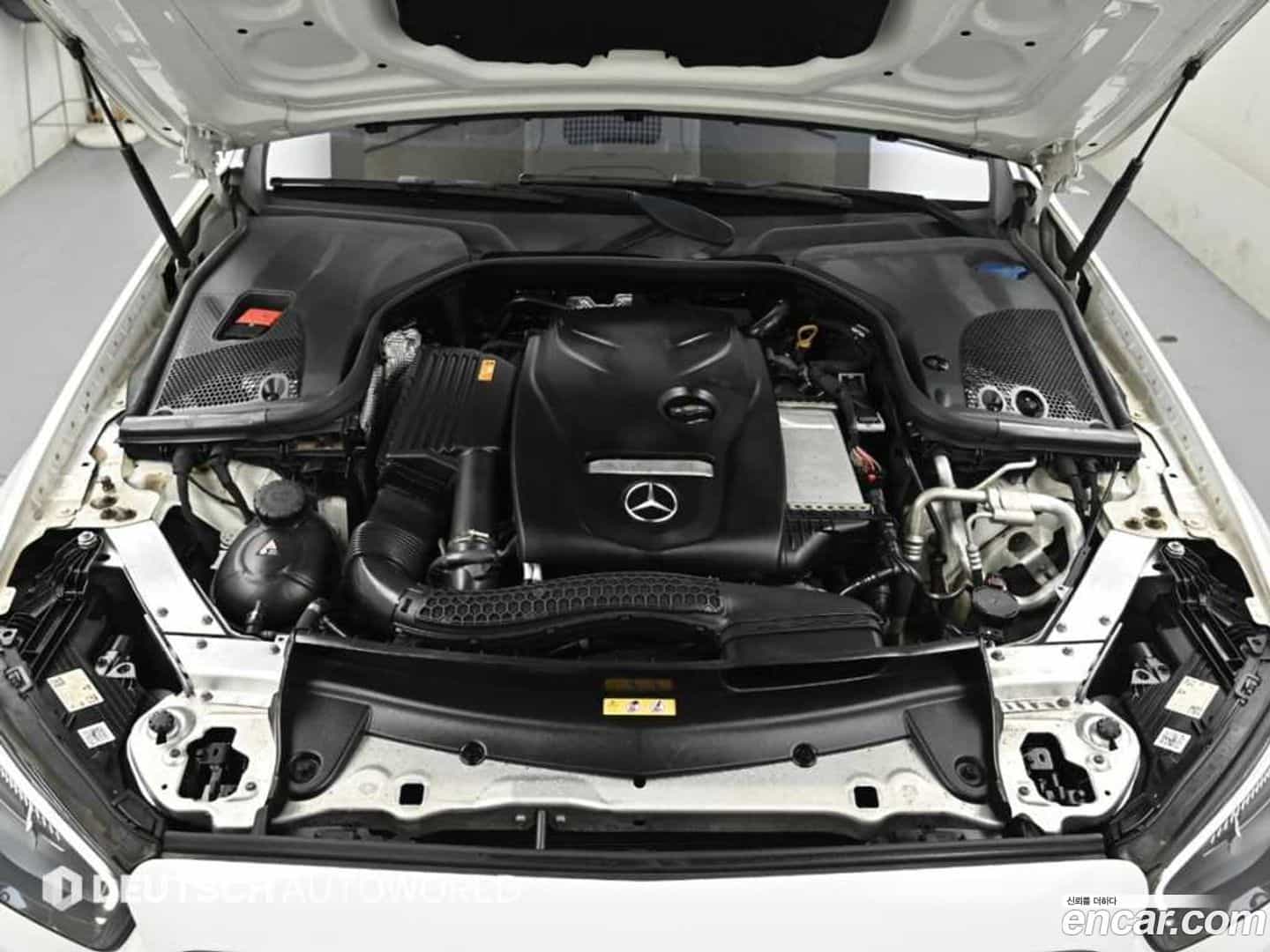 E-Class Mercedes-Benz 2020.10-OUTER-006