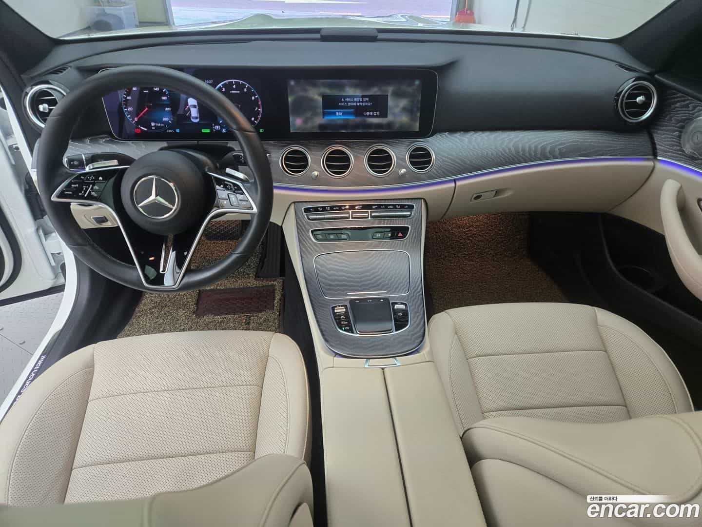 E-Class Mercedes-Benz 2022.7-INNER-007