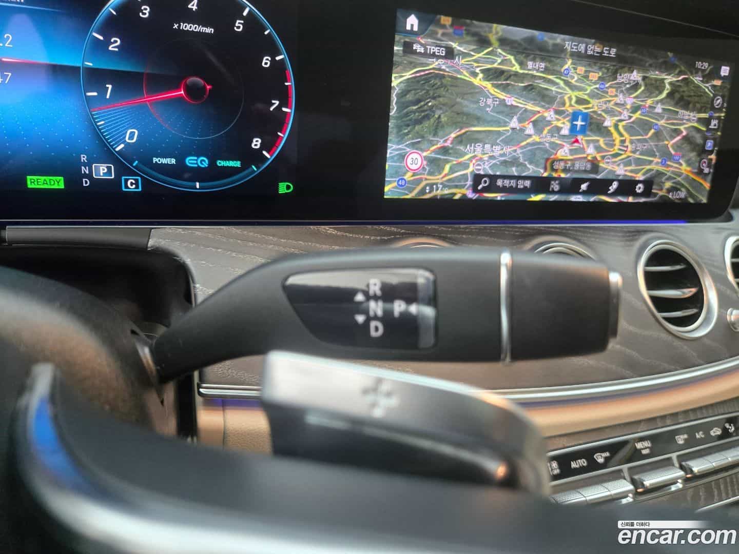 E-Class Mercedes-Benz 2022.7-INNER-009