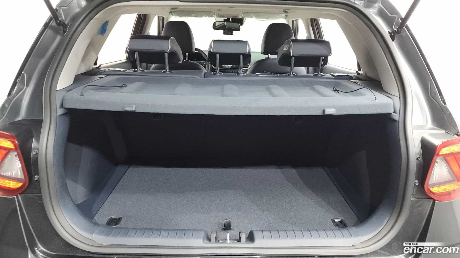 Venue Hyundai 2019.7-OPTION-021
