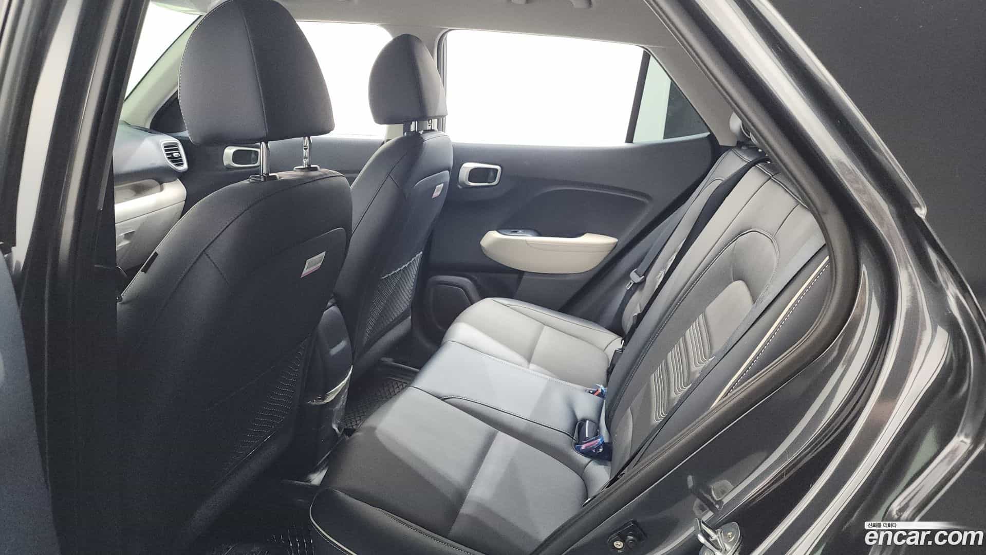 Venue Hyundai 2019.7-OPTION-024