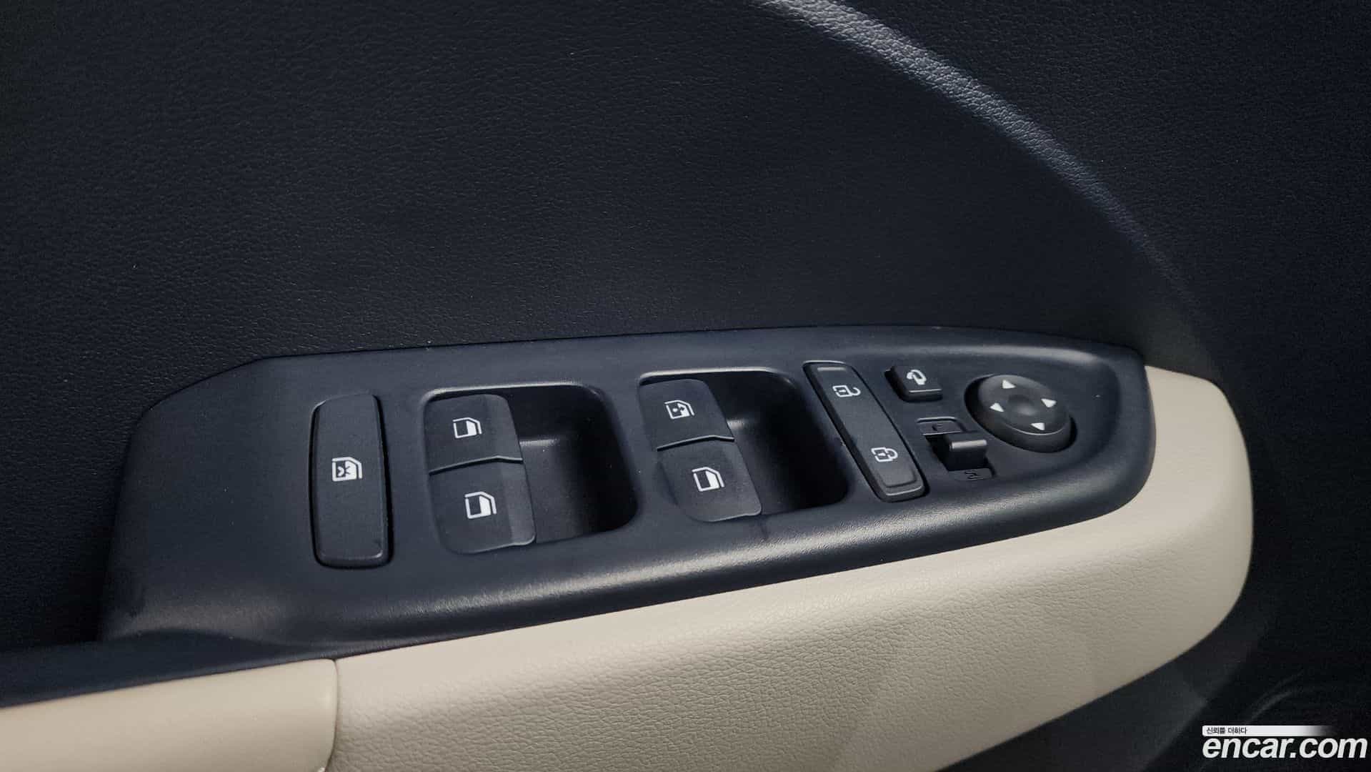 Venue Hyundai 2019.7-OPTION-043