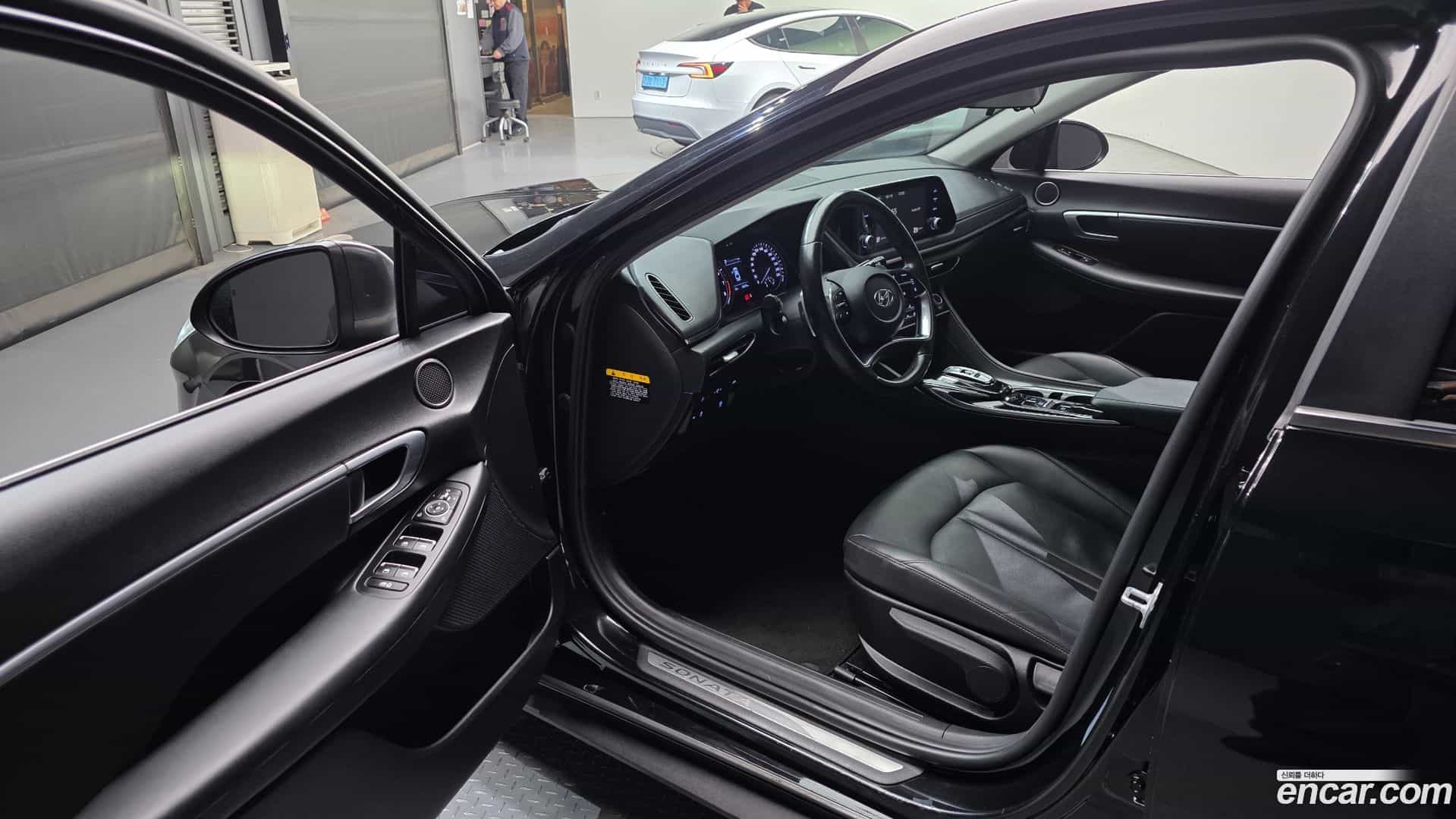 Sonata Hyundai 2020.2-INNER-010