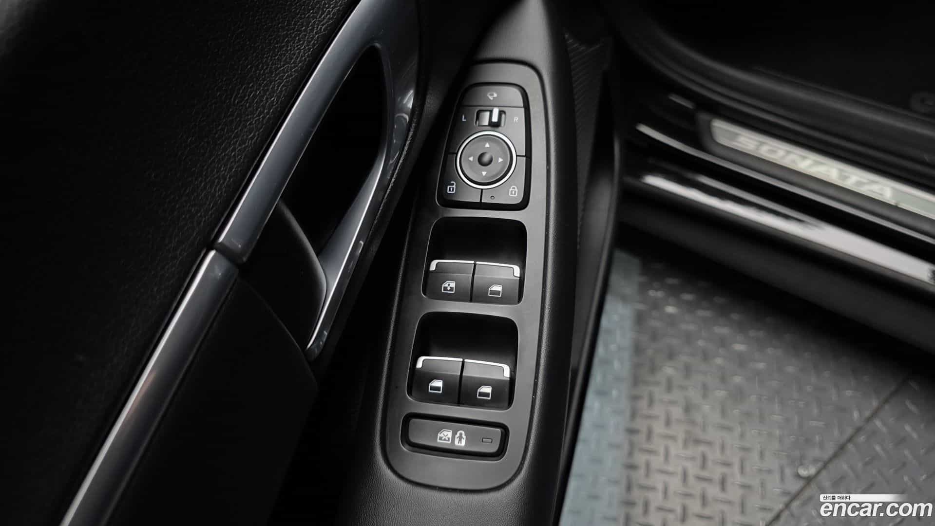 Sonata Hyundai 2020.2-OPTION-024