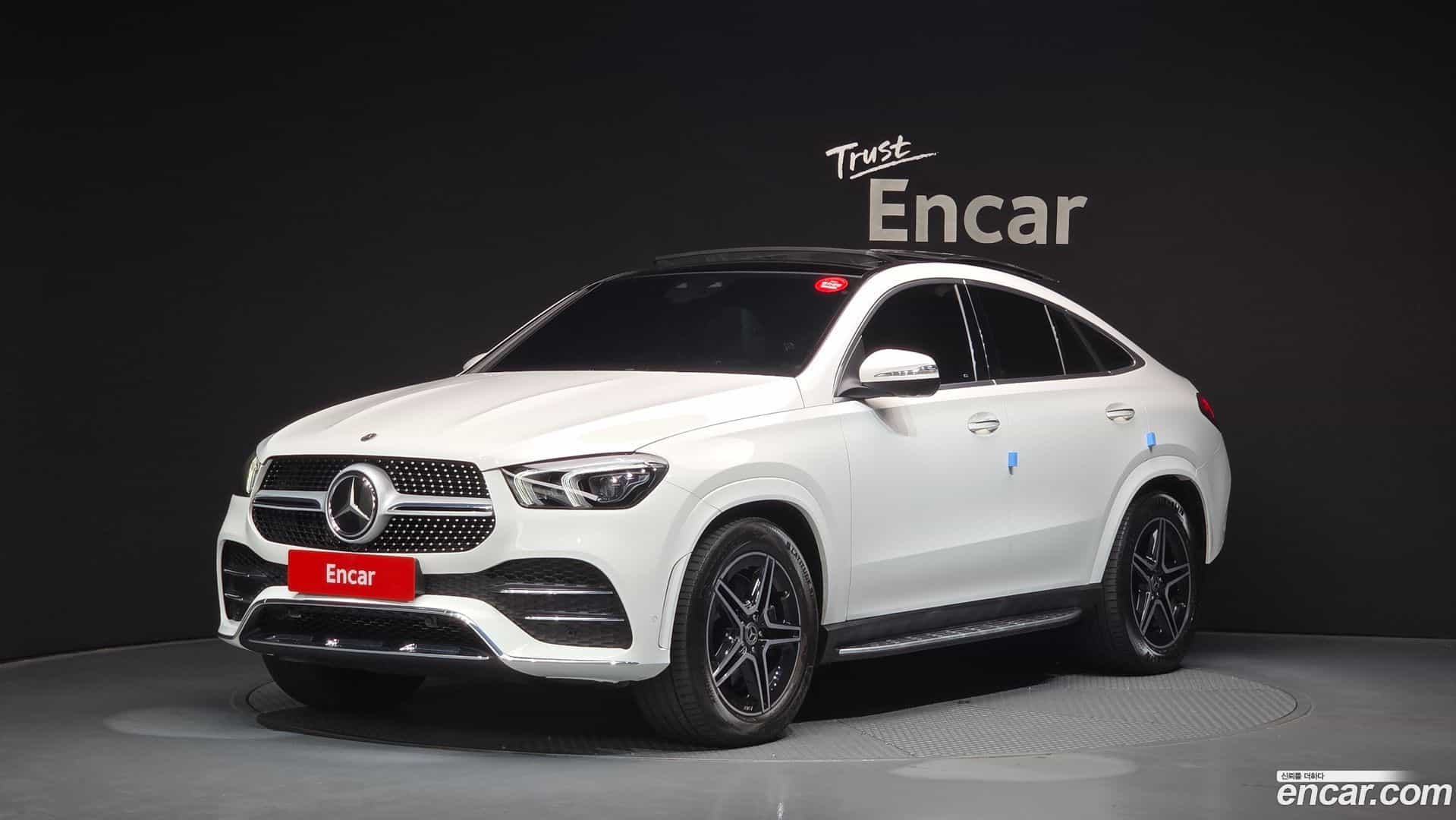 GLE-Class Mercedes-Benz 2021.3-OUTER-001